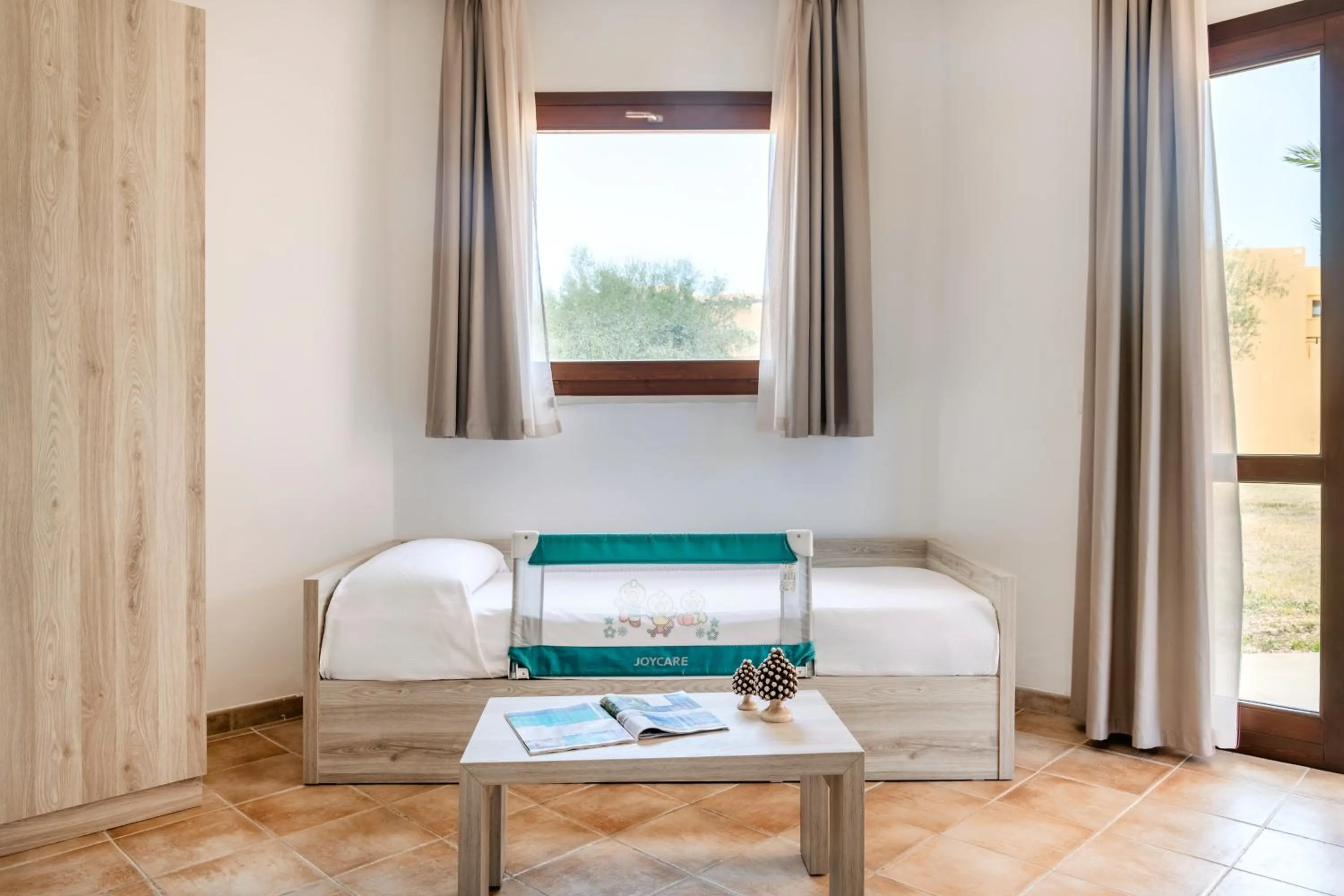 Bedroom in VOI Arenella Resort