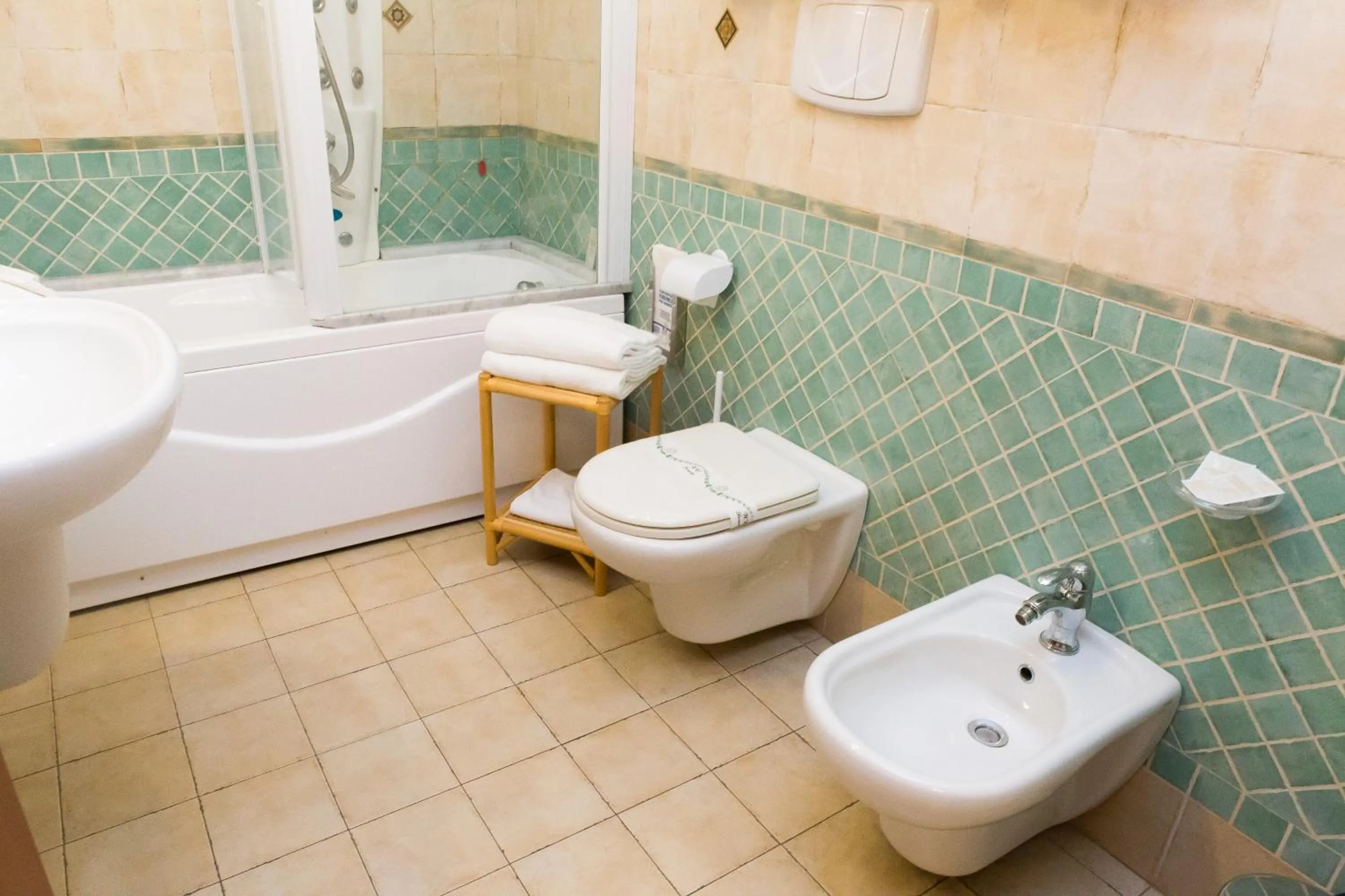 Bathroom in Residence Alberghiero Eolie