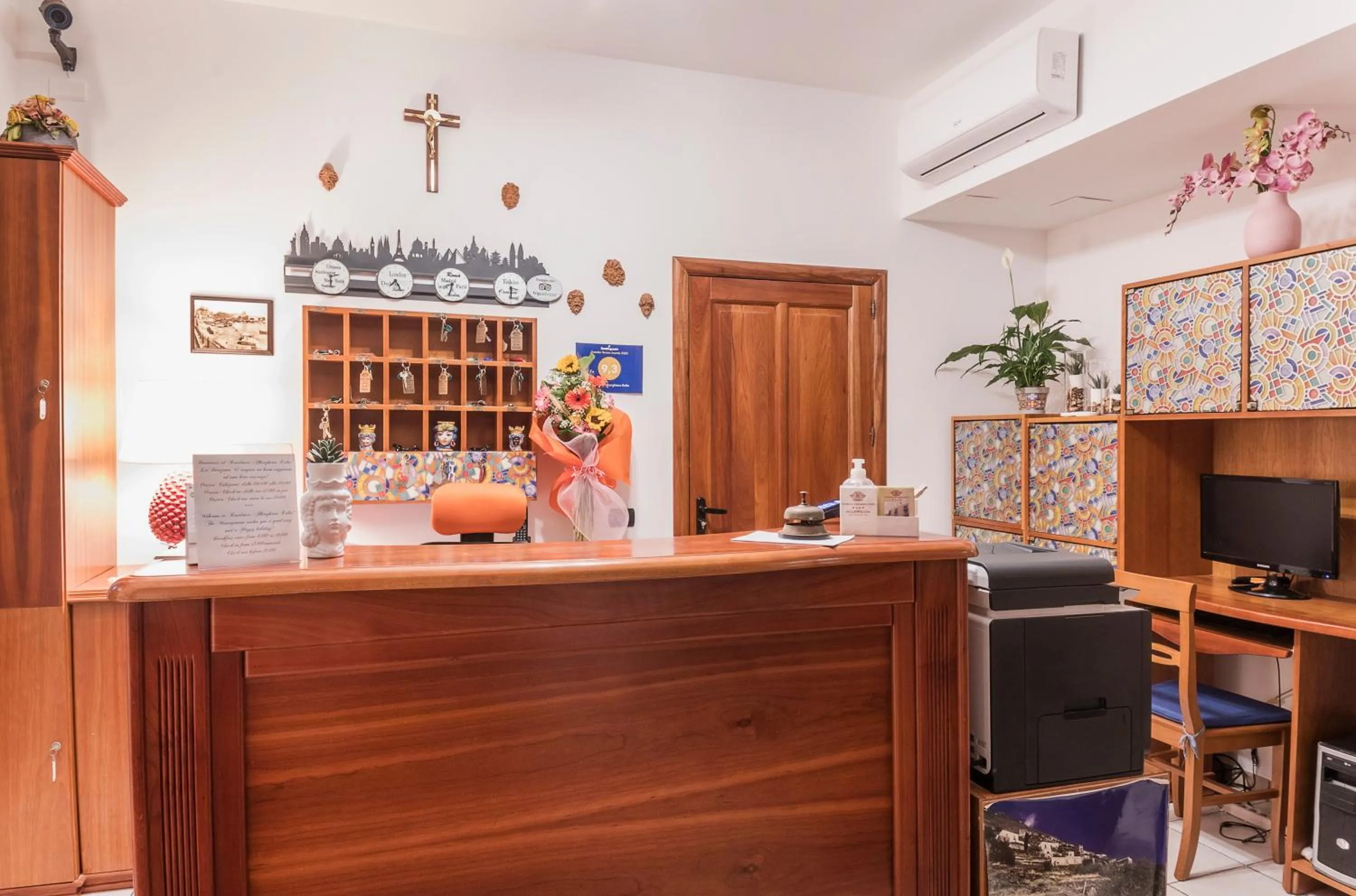 Lobby or reception in Residence Alberghiero Eolie