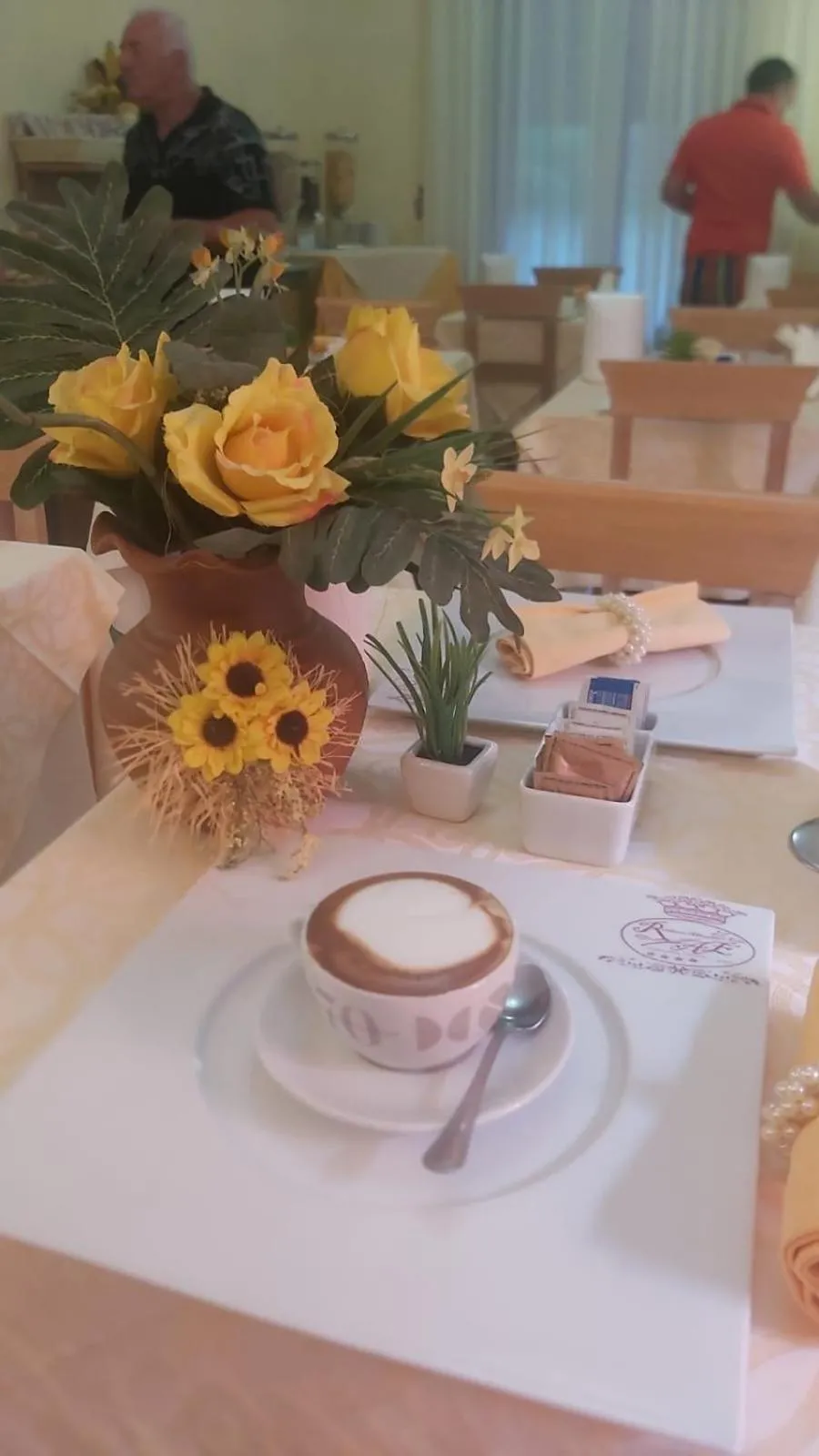 Breakfast in Residence Alberghiero Eolie