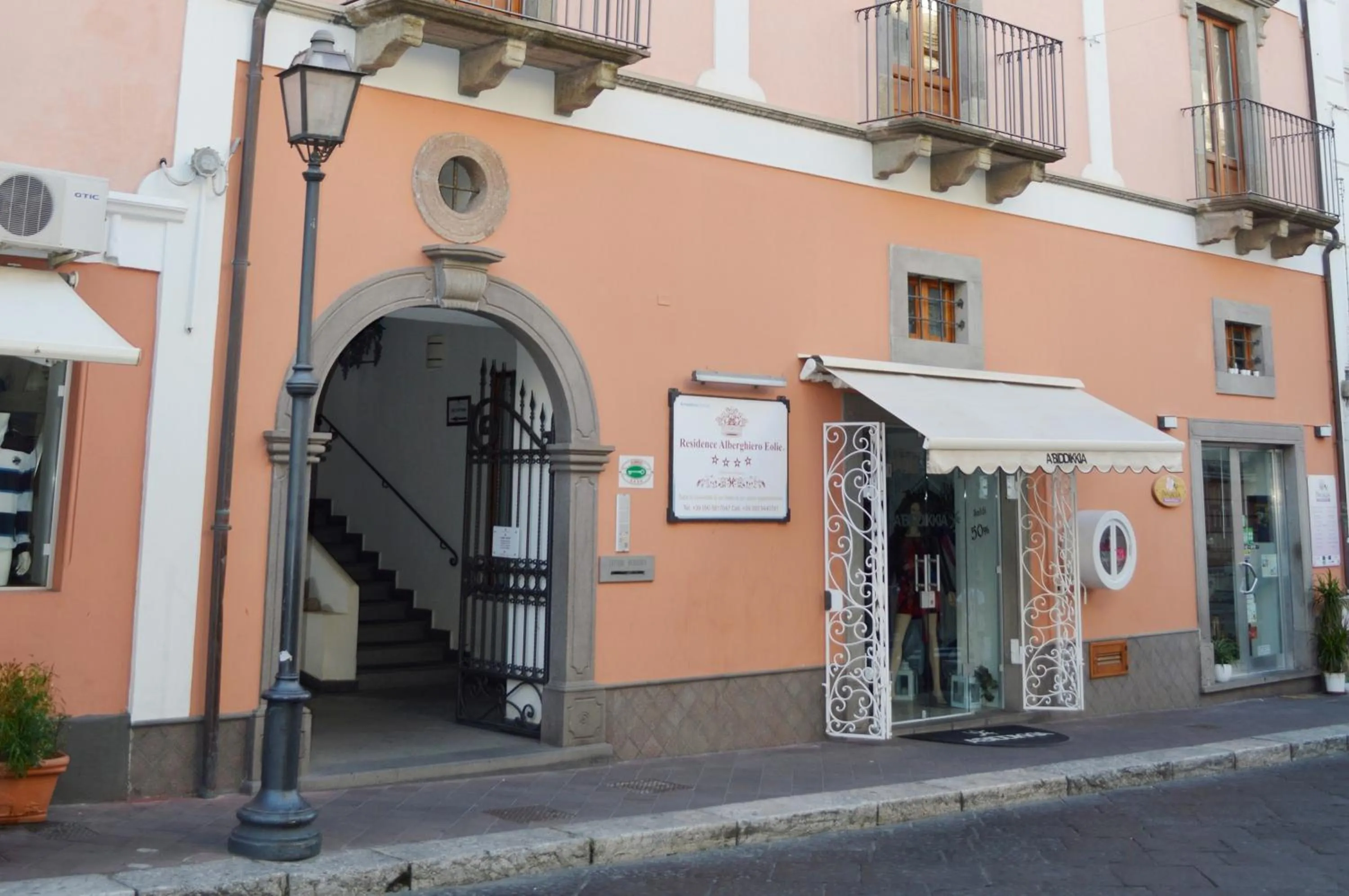 Facade/entrance in Residence Alberghiero Eolie