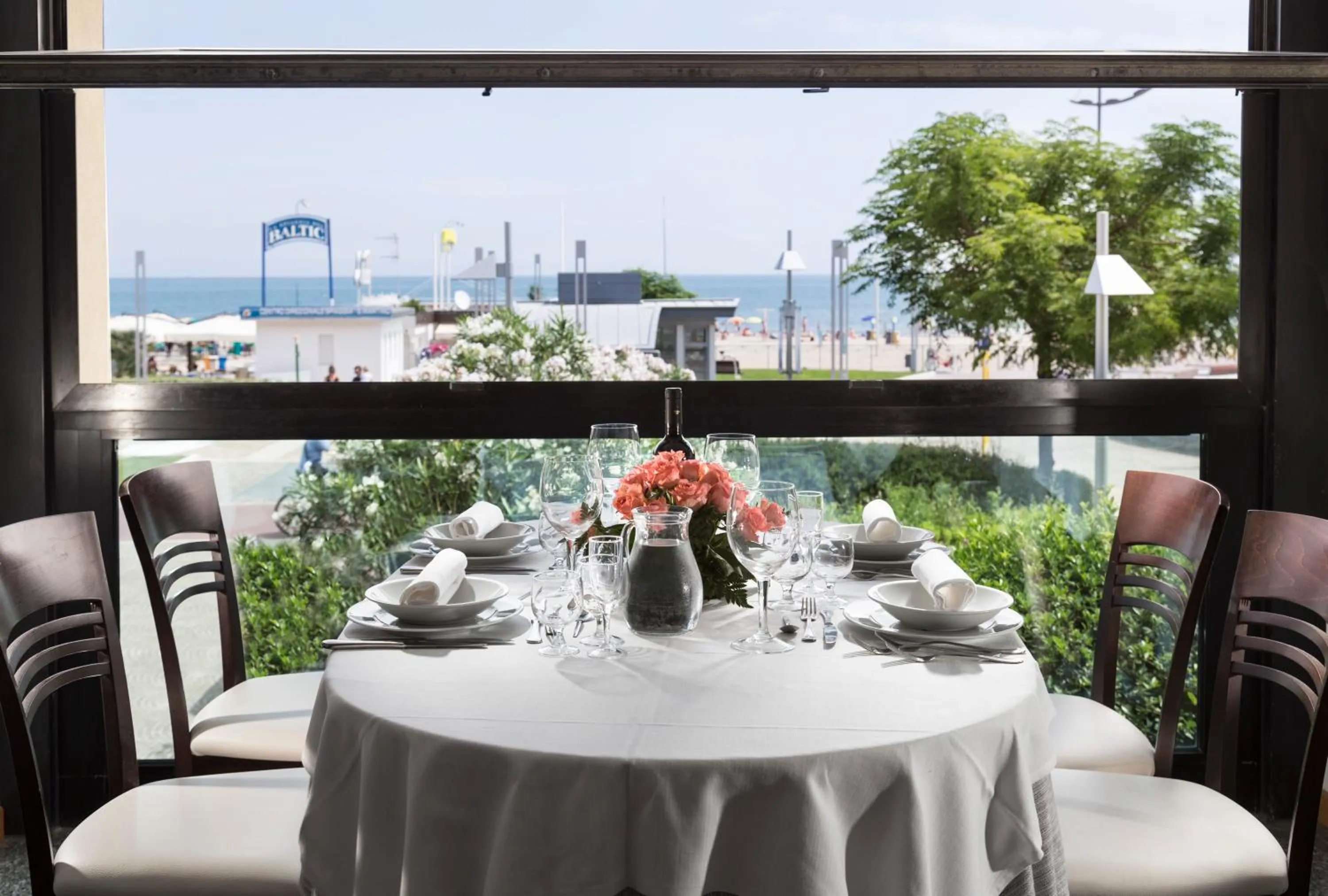 Restaurant/places to eat in Hotel Baltic Riccione-Fronte Mare