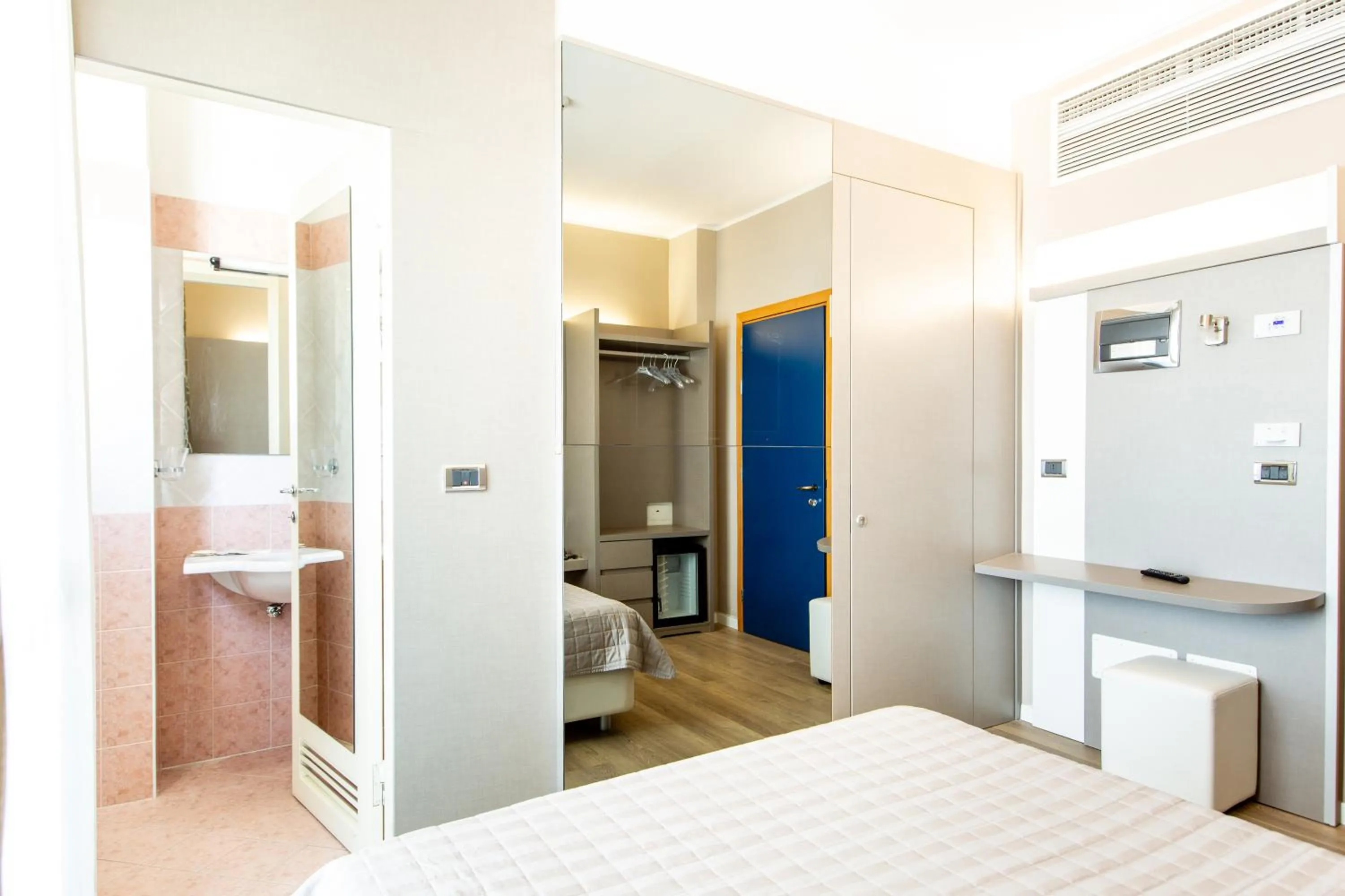 Bed in Hotel Baltic Riccione-Fronte Mare