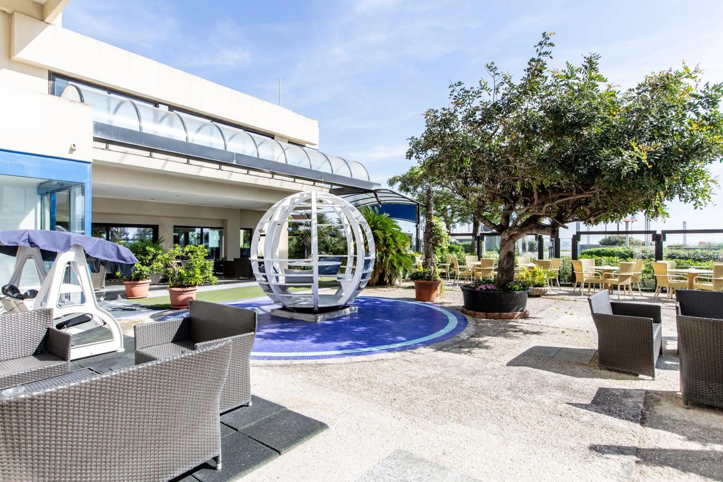 Garden in Hotel Baltic Riccione-Fronte Mare