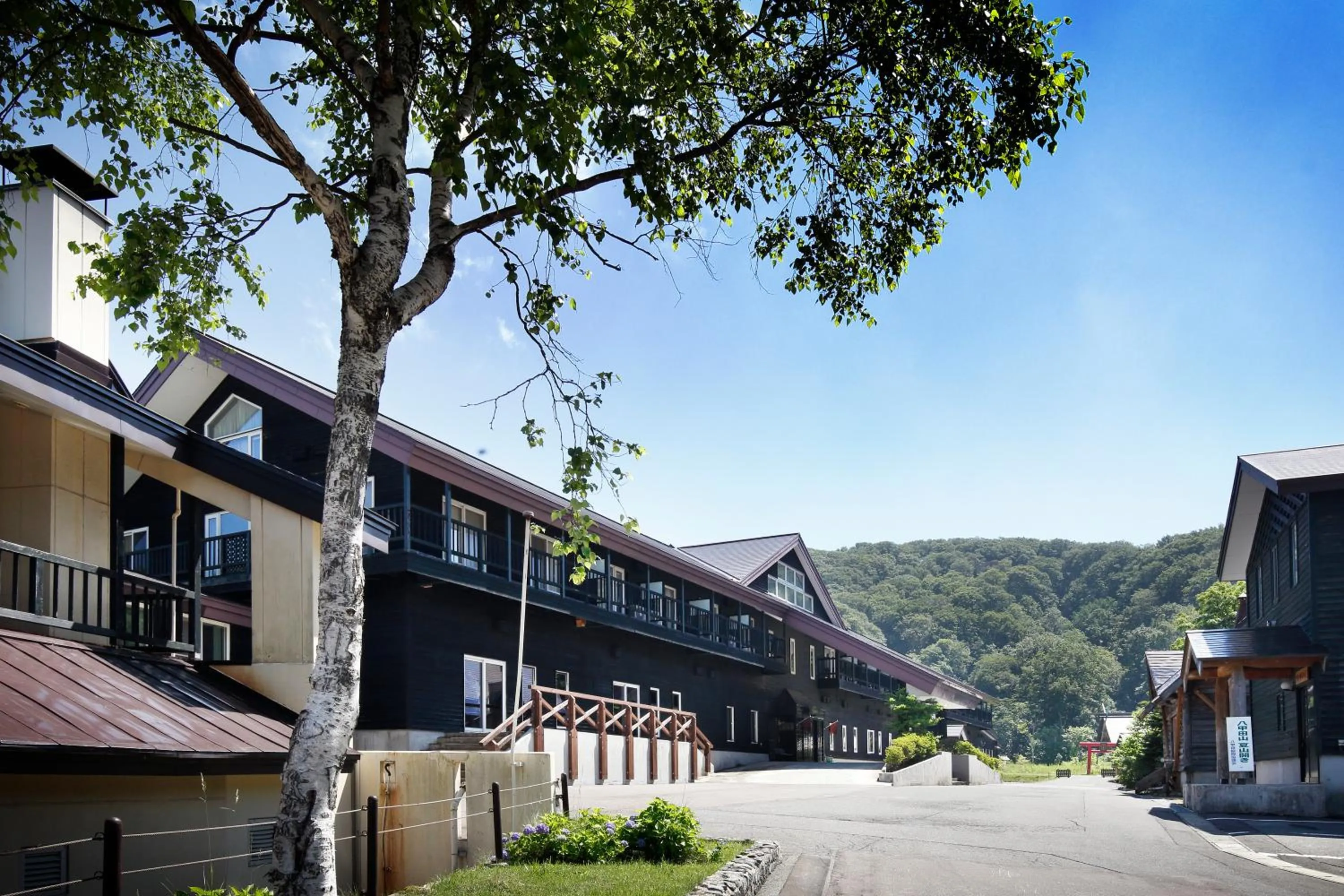 Property building in Hotel Jogakura