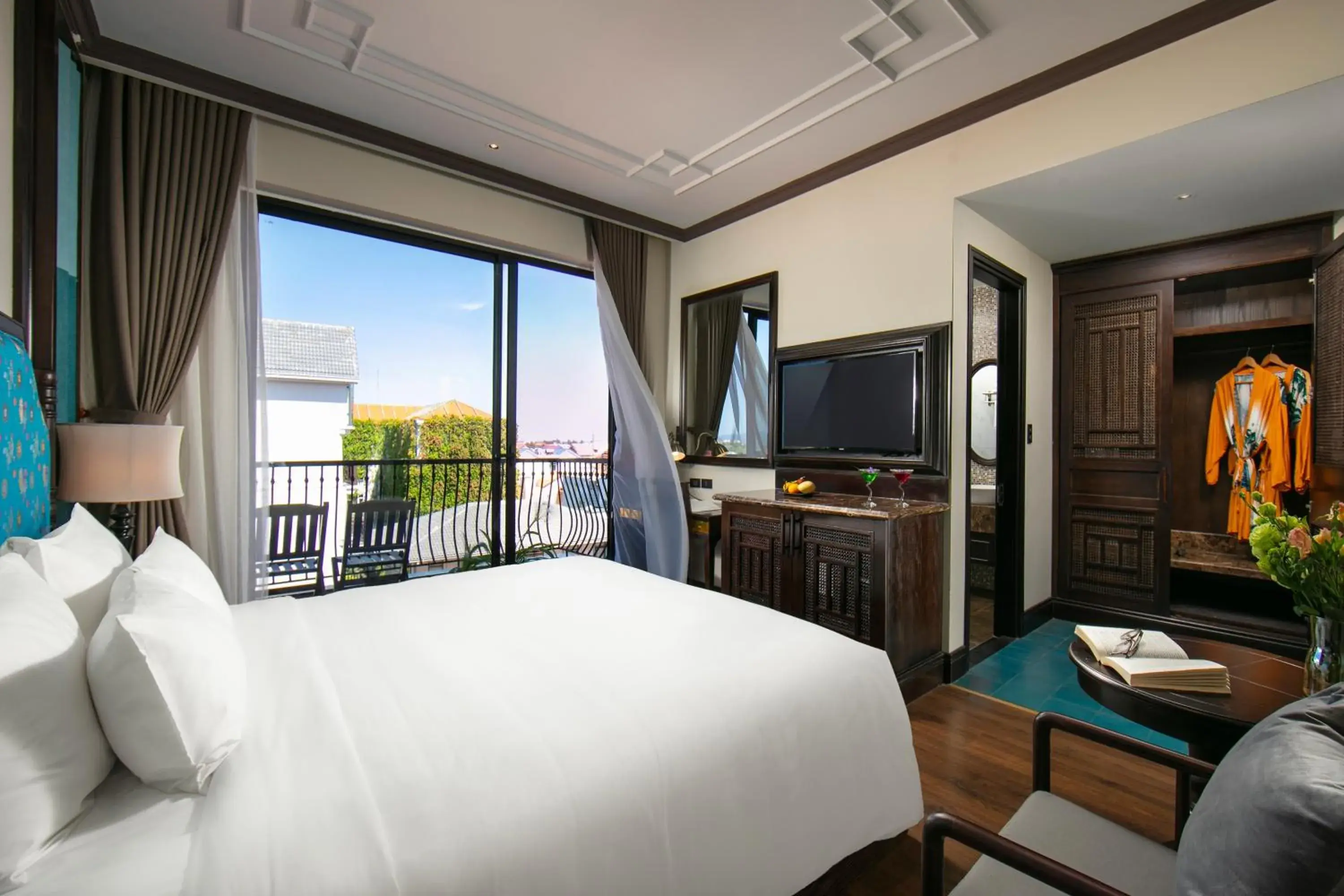 King Room with Balcony - single occupancy in Silkian Hoian Boutique Hotel & Spa King Room with Balcony - single occupancy in Silkian Hoian Boutique Hotel & Spa