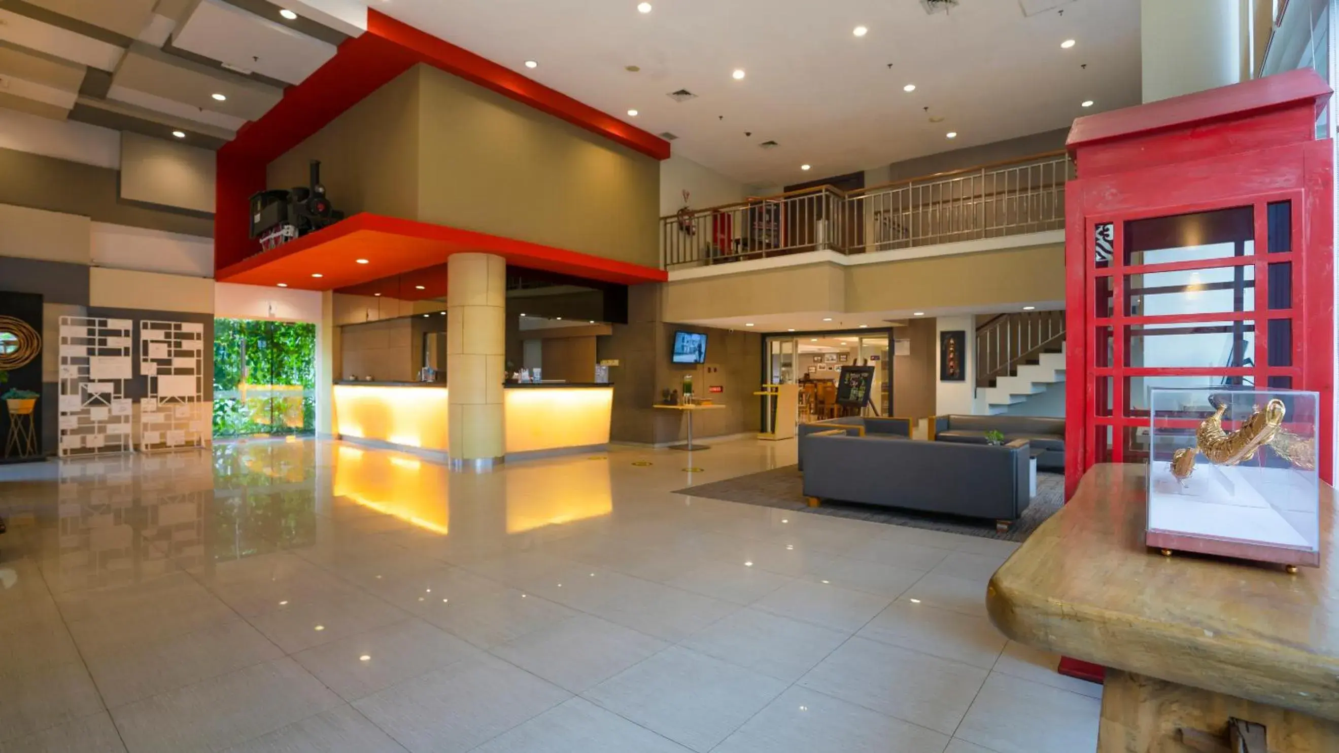 Lobby or reception in Metland Hotel Cirebon Lobby or reception in Metland Hotel Cirebon