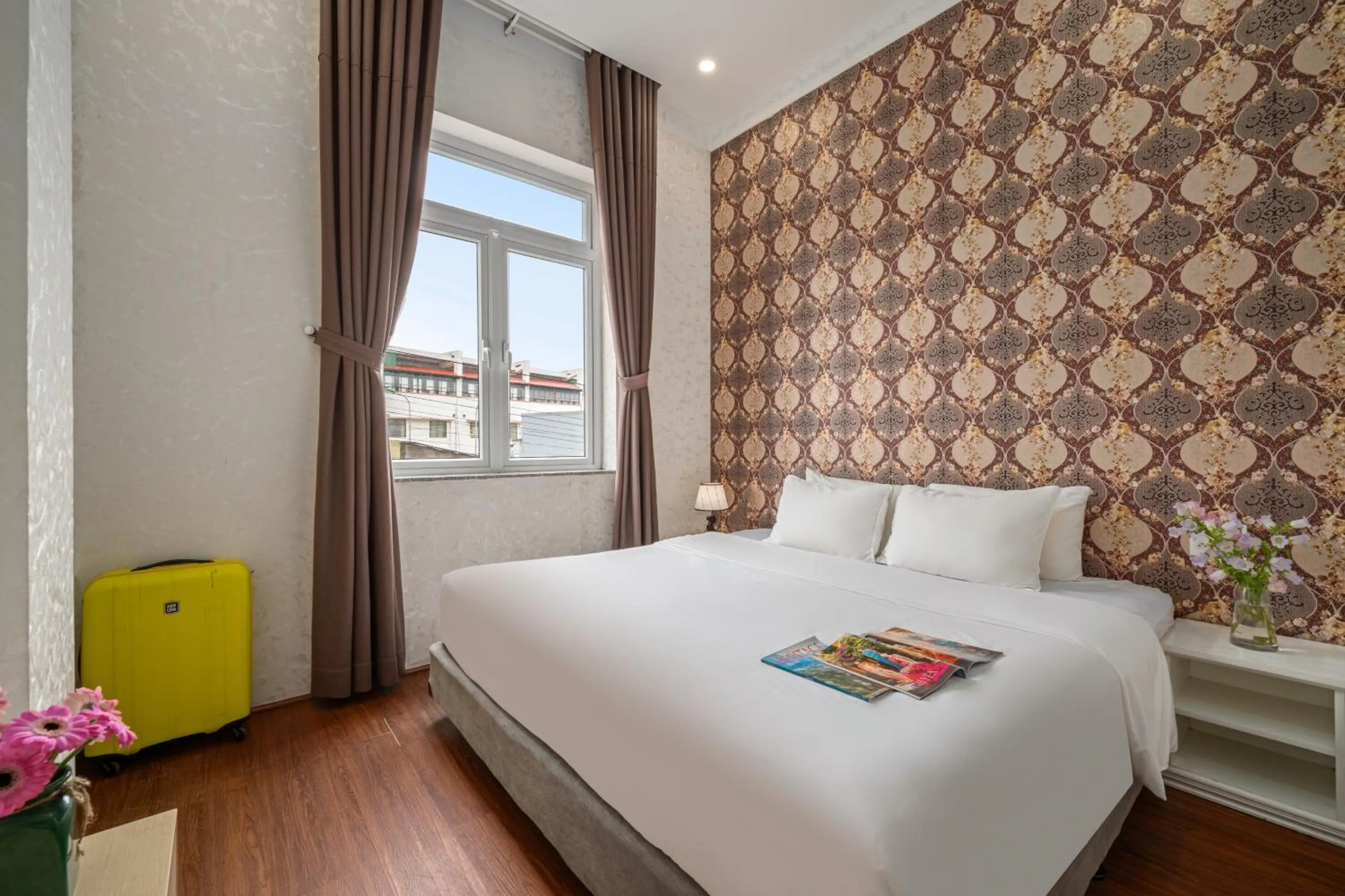 Bed in Be U Hotel City View