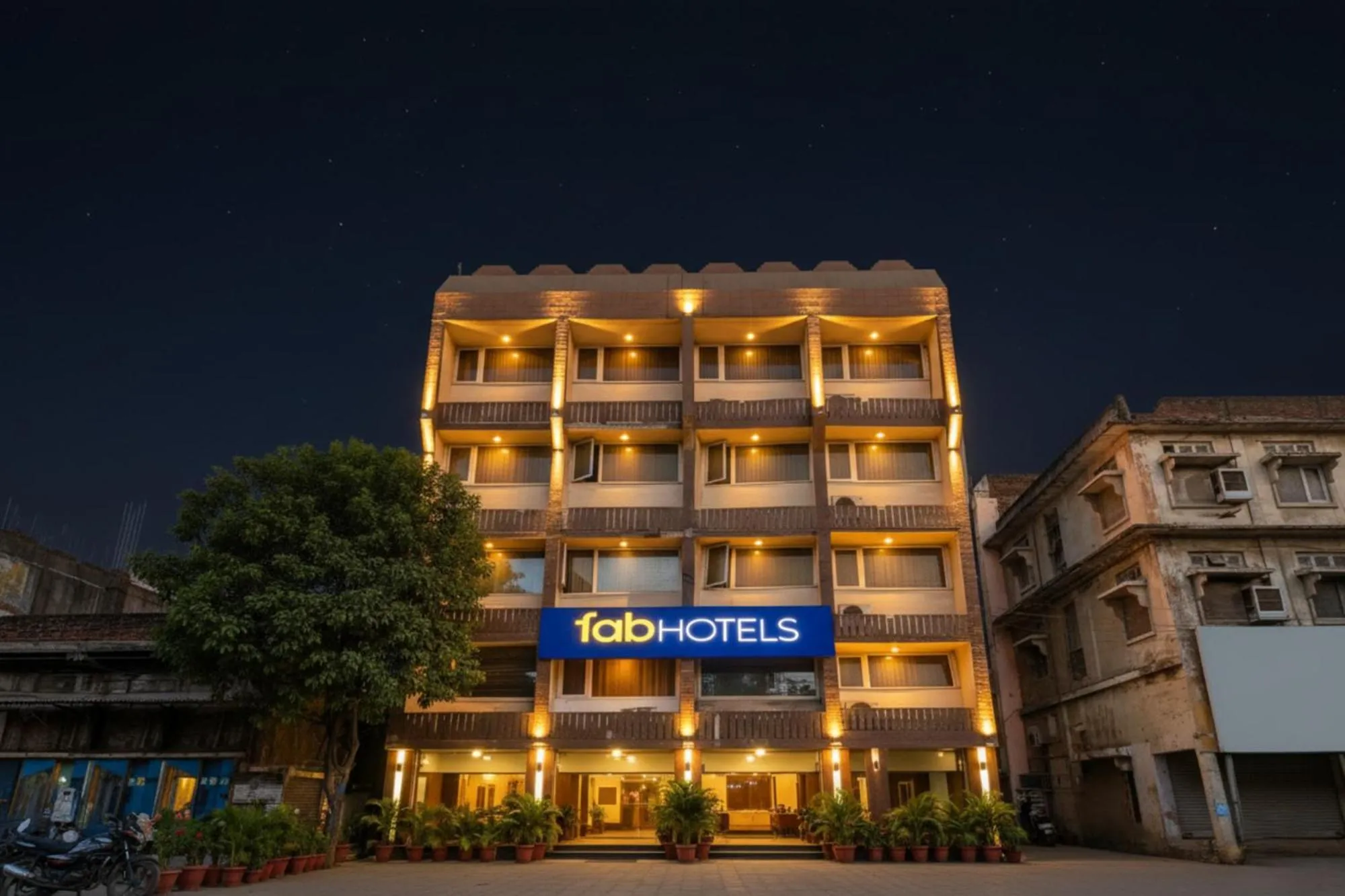 Property building in FabHotel Surya