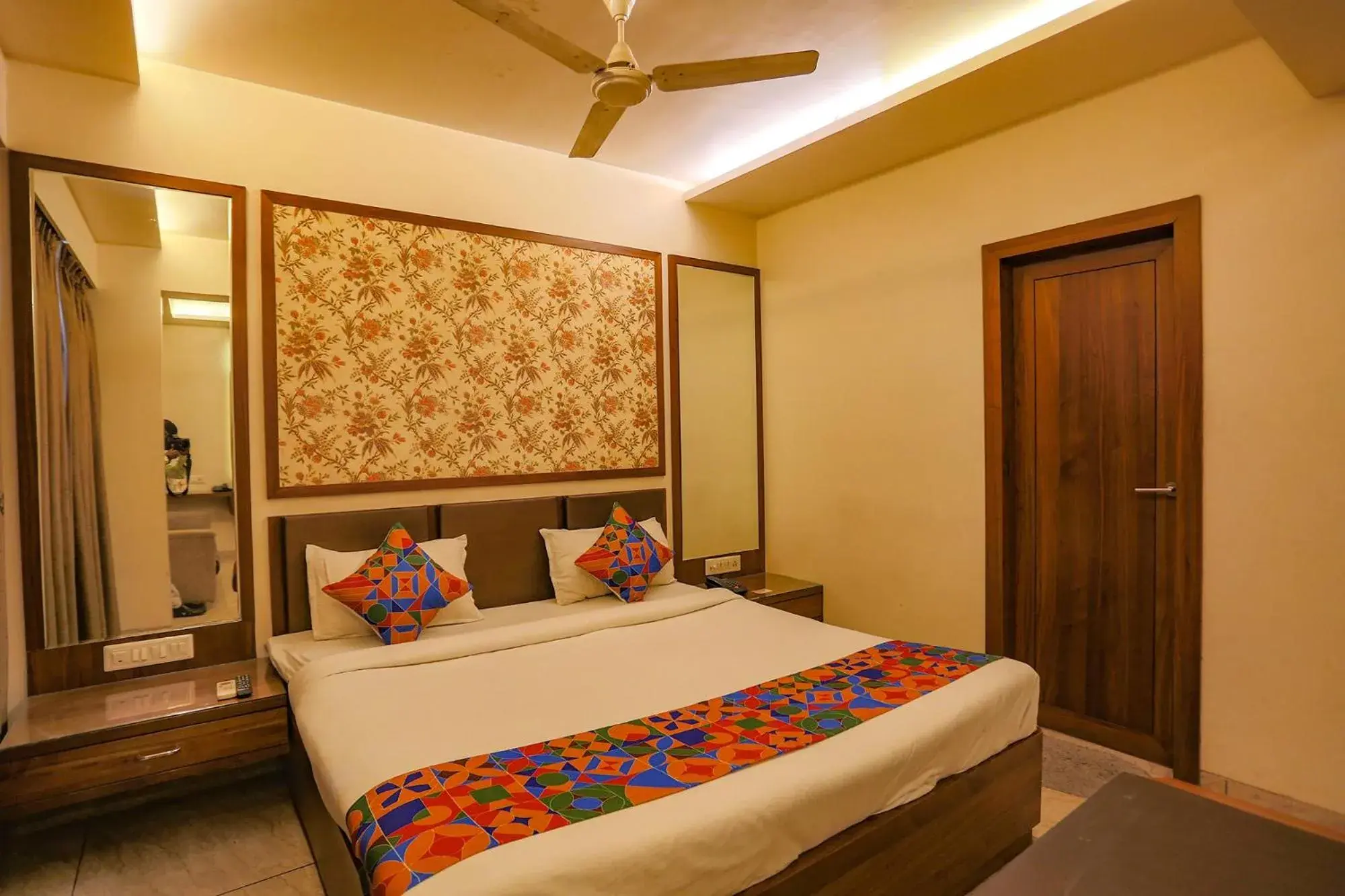 Bed in FabHotel Surya Bed in FabHotel Surya