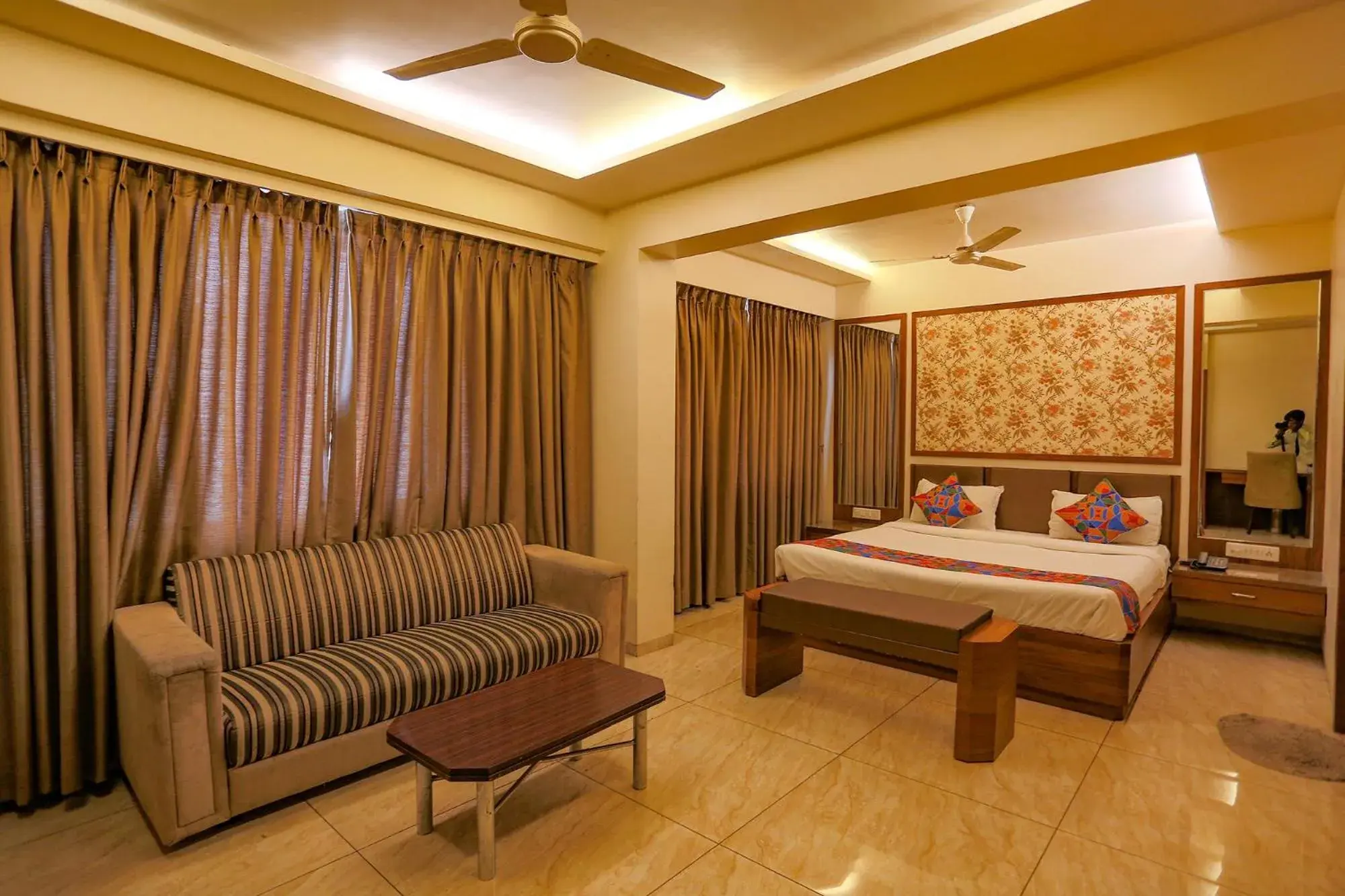 Bed in FabHotel Surya Bed in FabHotel Surya