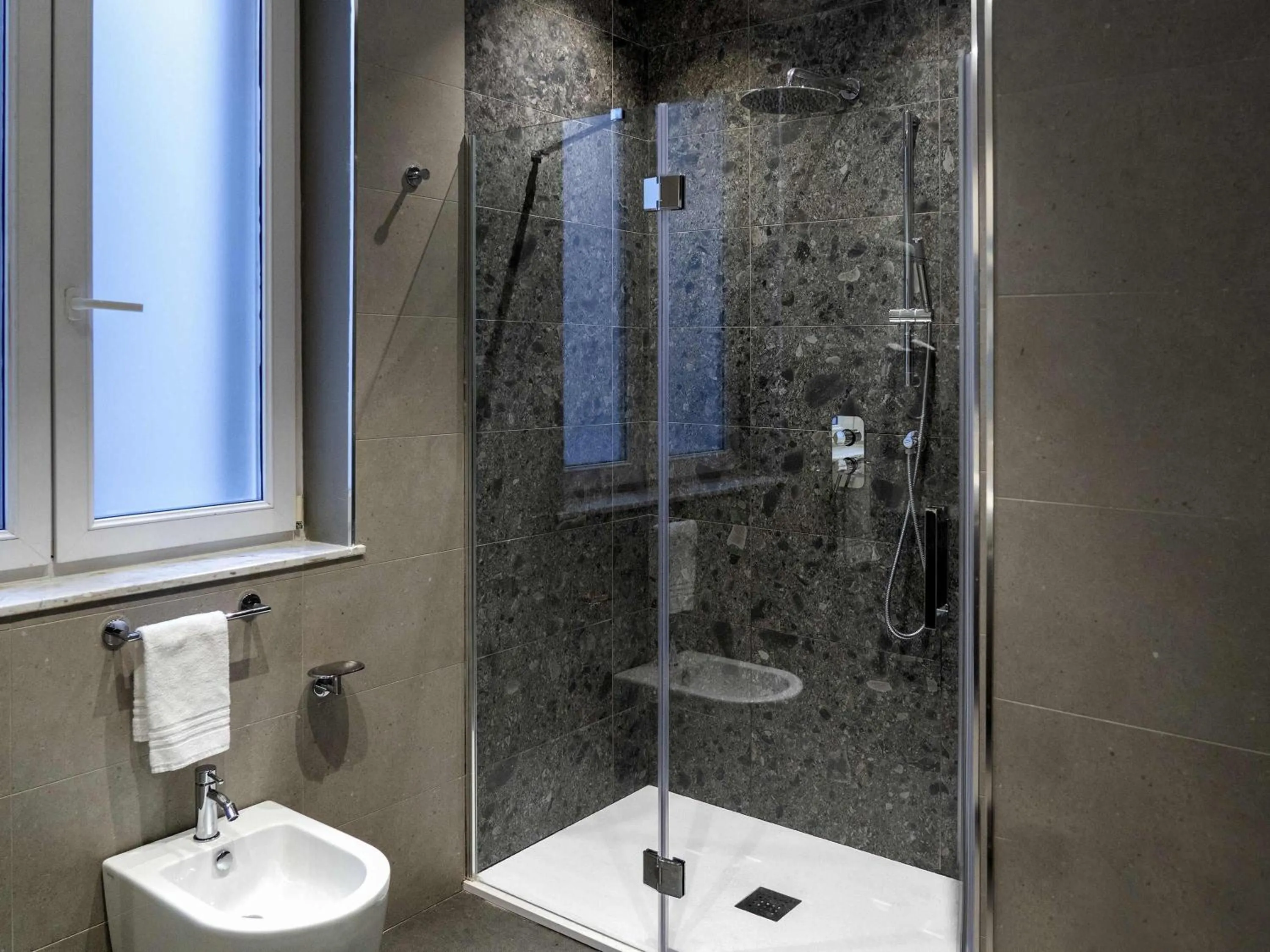 Bedroom in Mercure Palermo Centro