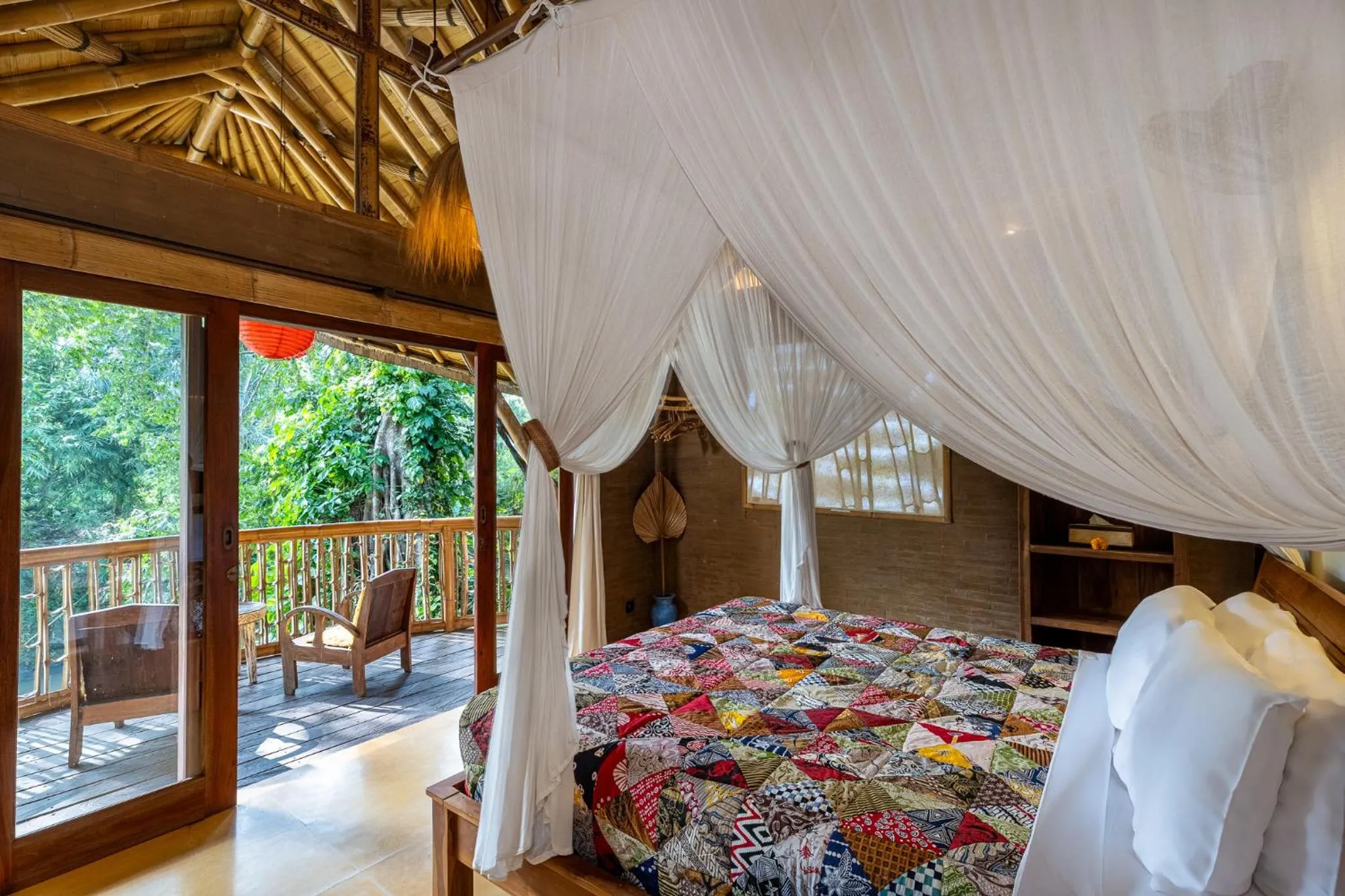 Bed in Bamboo Turtles Ecolodge