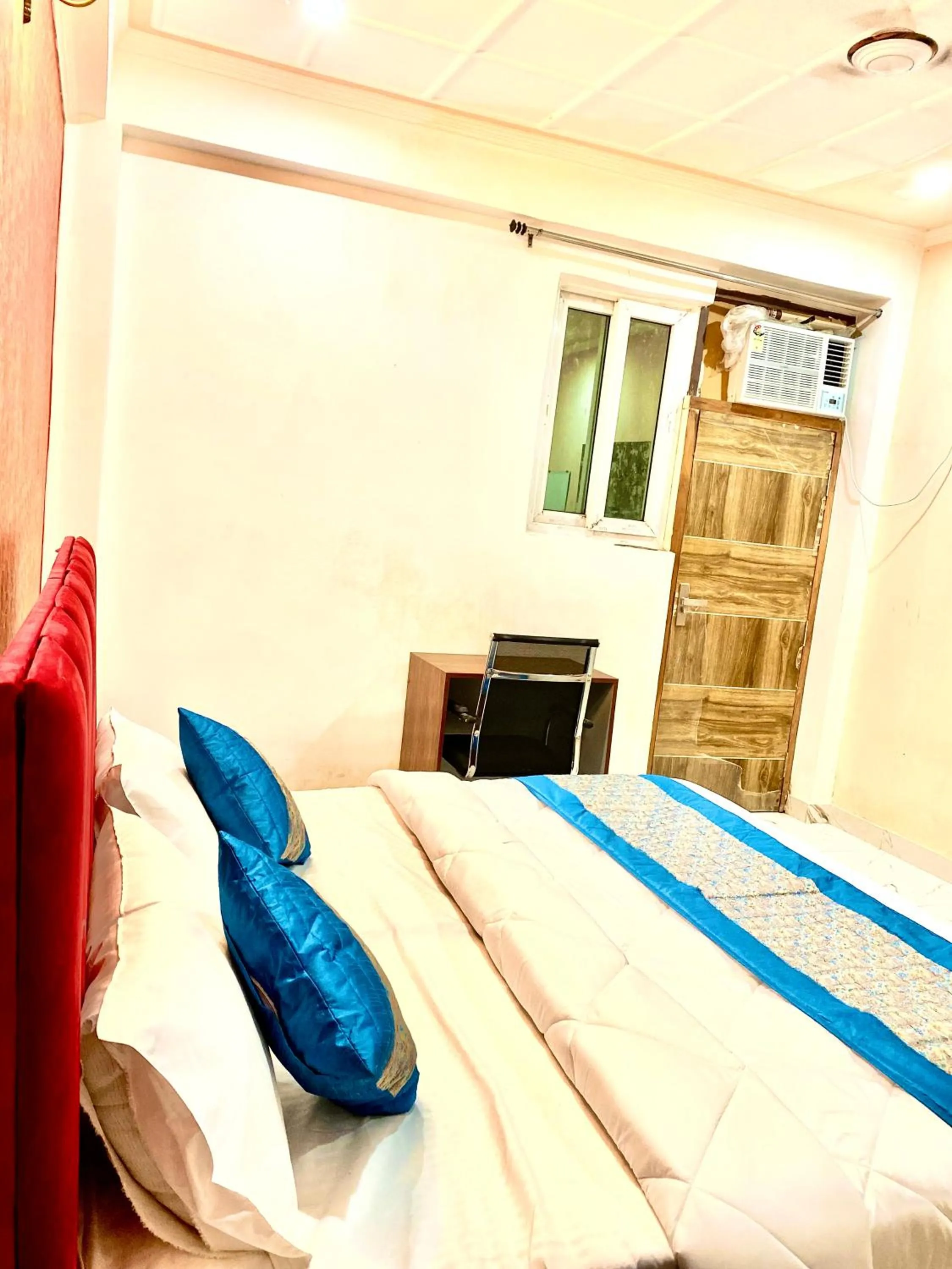 Bedroom in The horizon inn