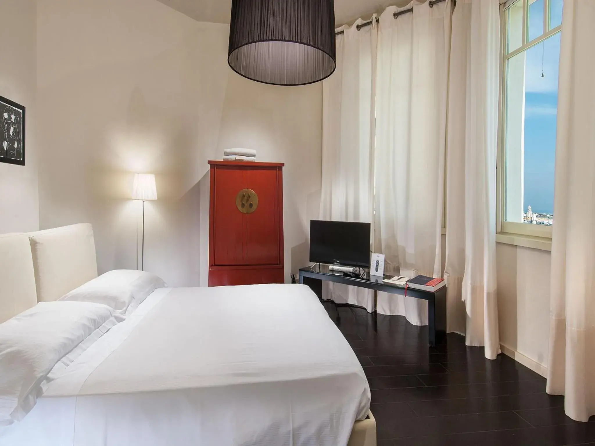 Bed in Hotel Carducci 76