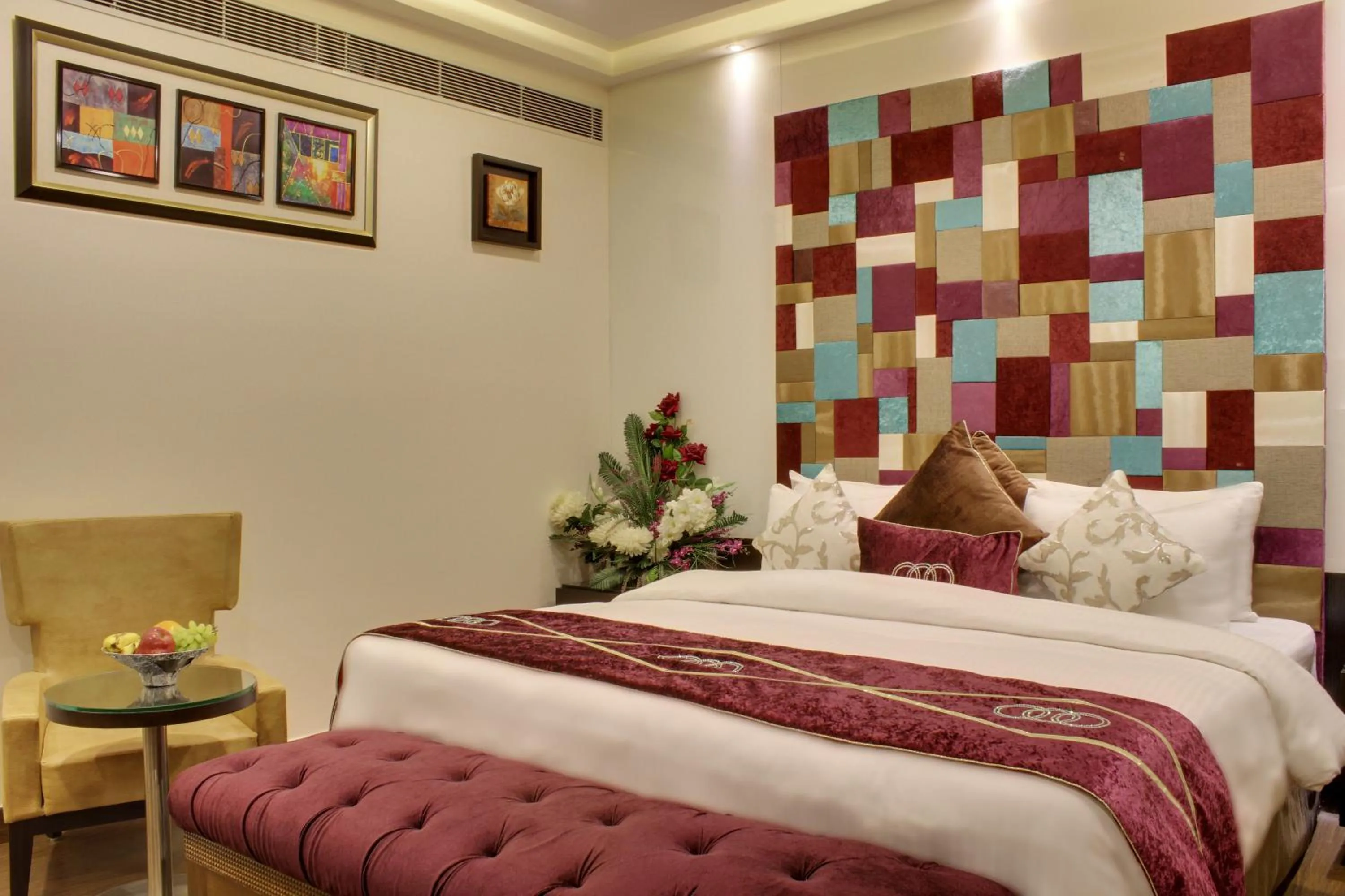 Bedroom, Bed in Hotel Taj Princess - Boutique Hotel