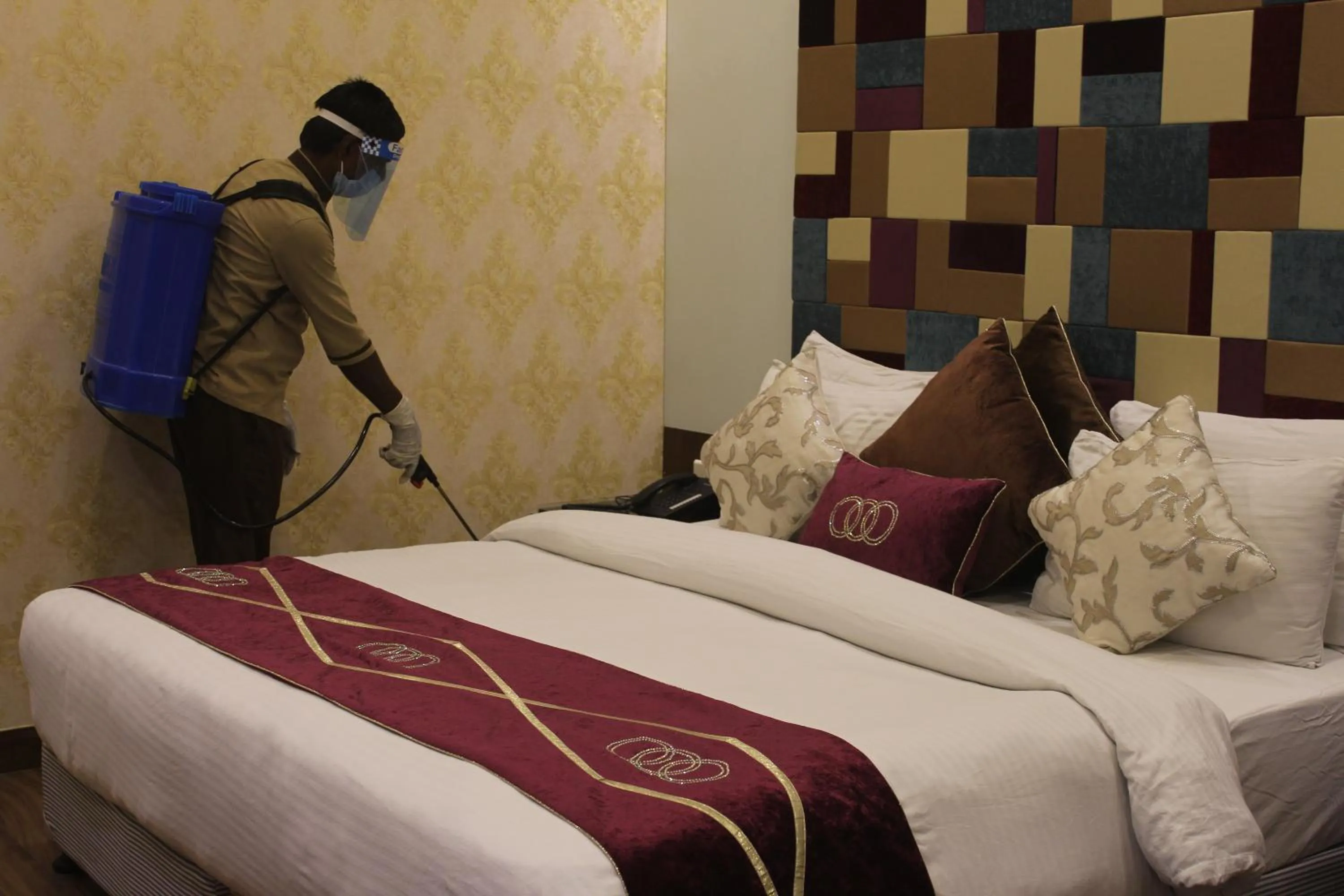 Bed in Hotel Taj Princess - Boutique Hotel