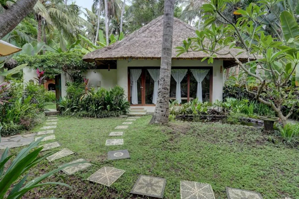 Rumah Kelapa Sepi