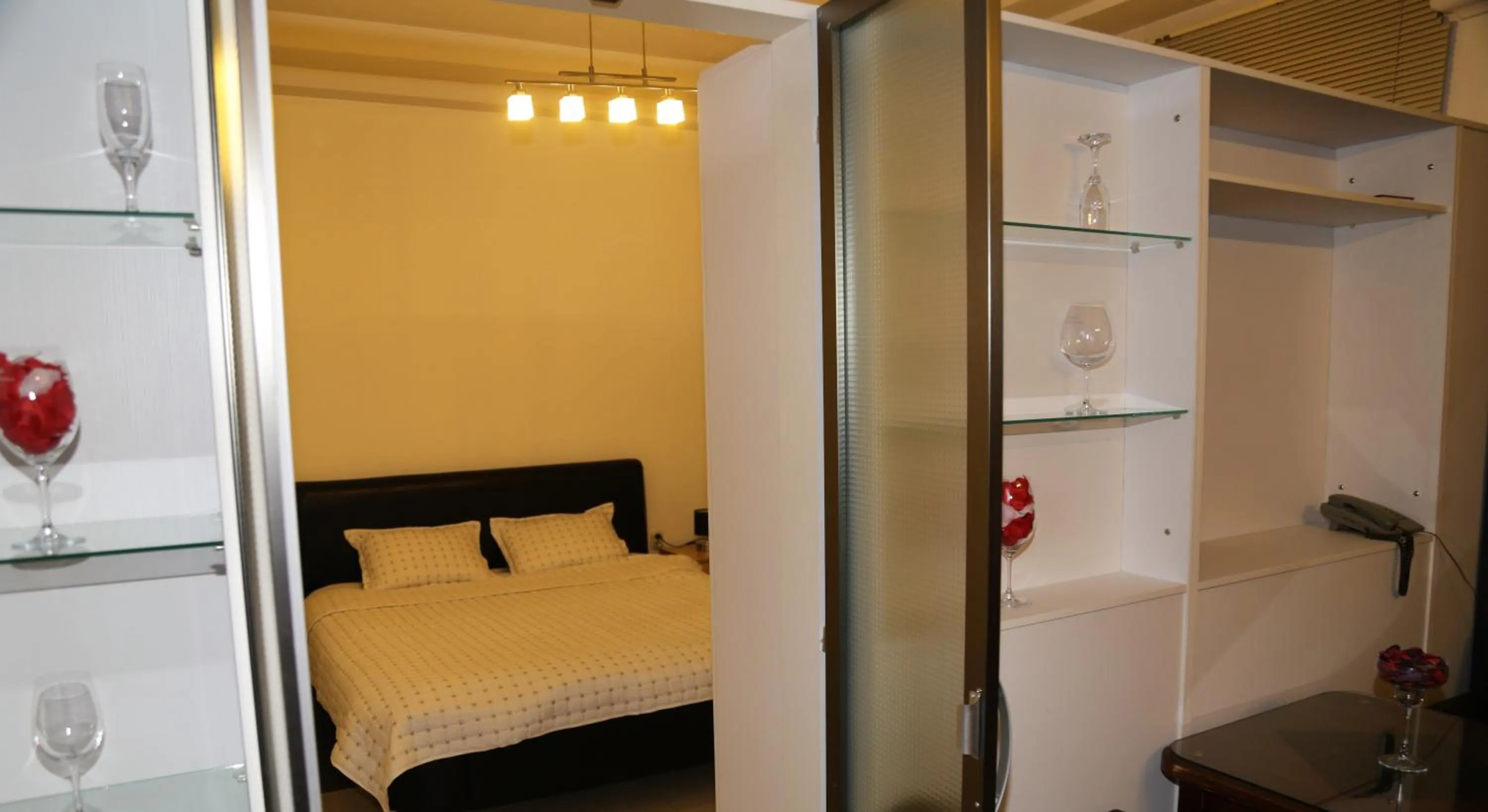 Bed in Hotel Ambasador