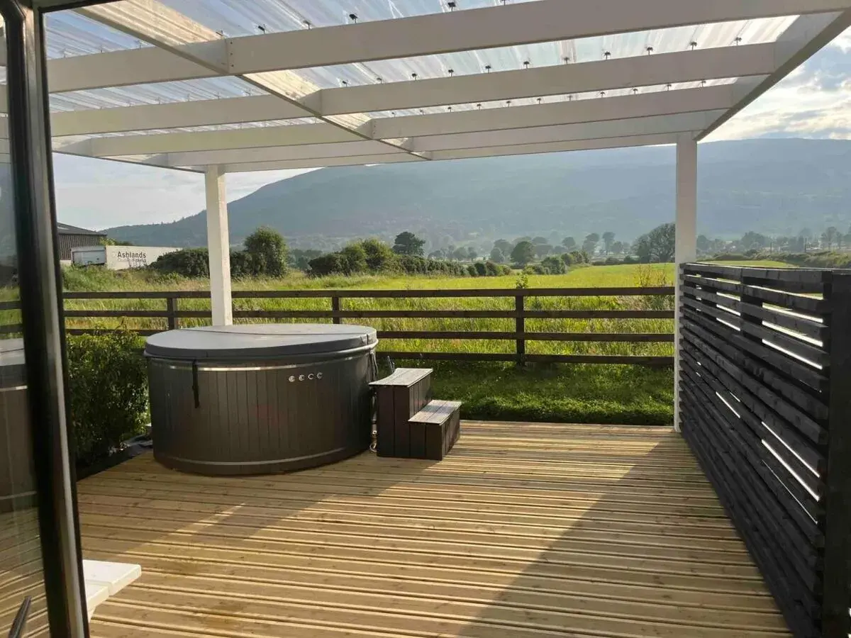 Castle View Chalet by Clonlum Cottages Castle View Chalet by Clonlum Cottages