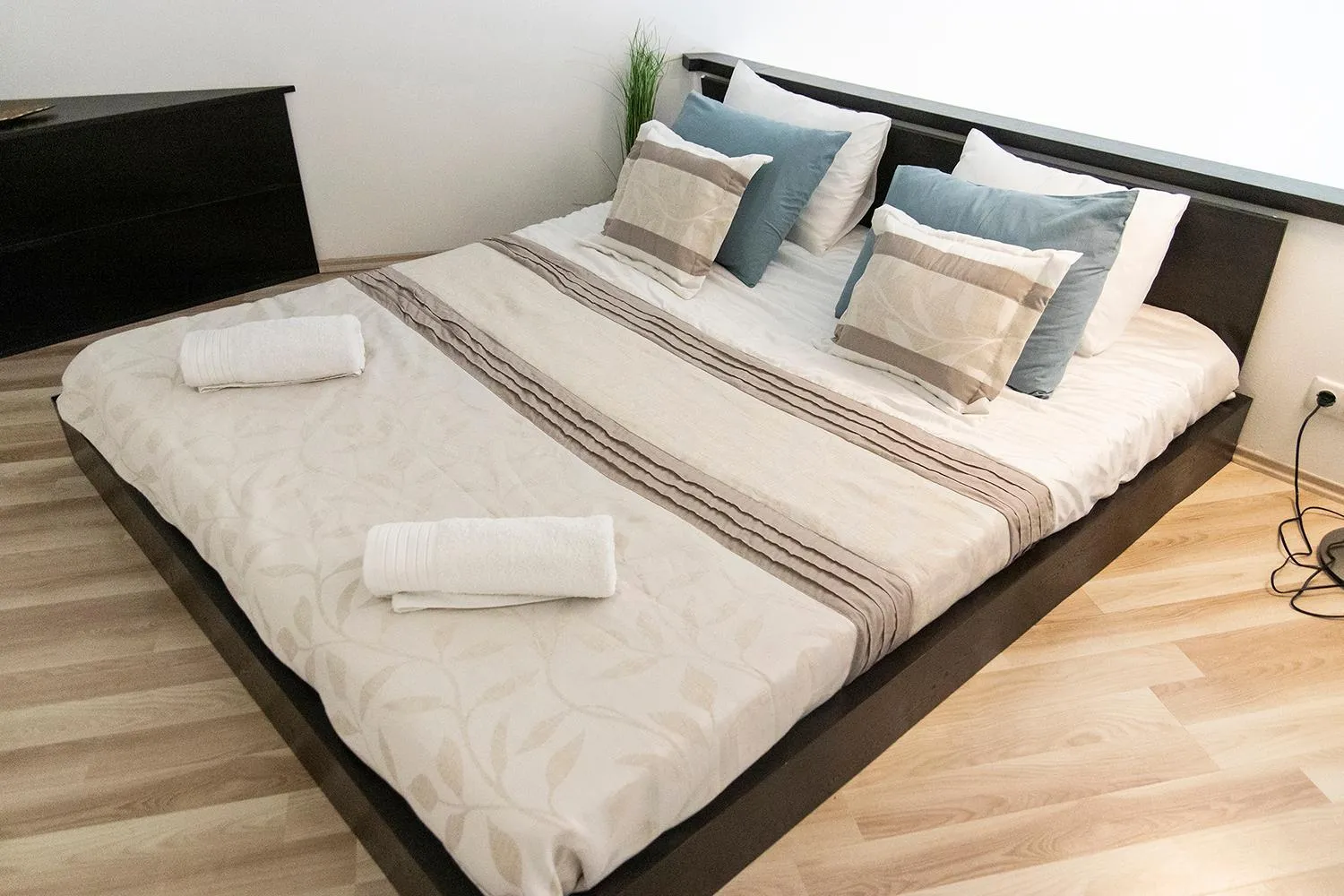 Bed in Real Apartments Semmelweis II