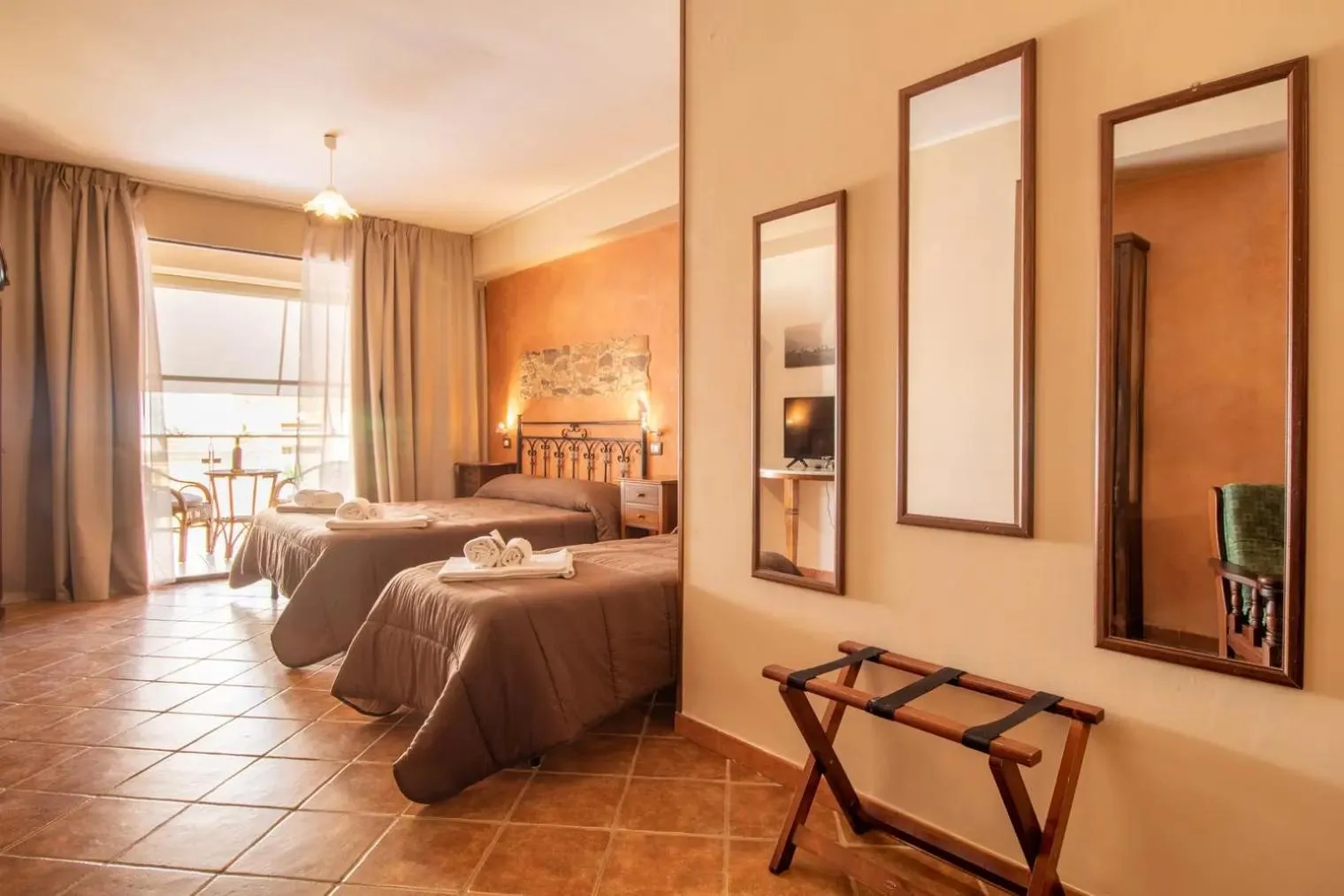 Bed in Sikania Suite