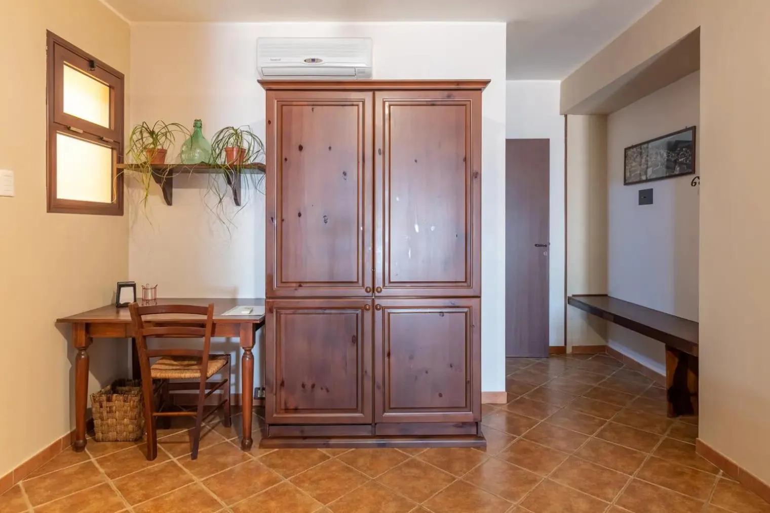 Living room in Sikania Suite