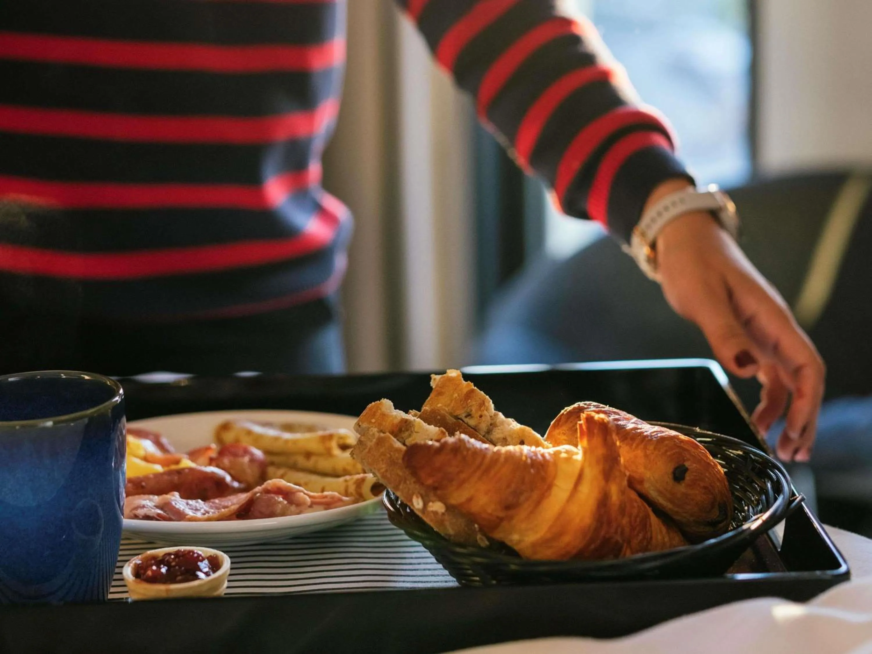 Breakfast in Mercure Brest Centre Port