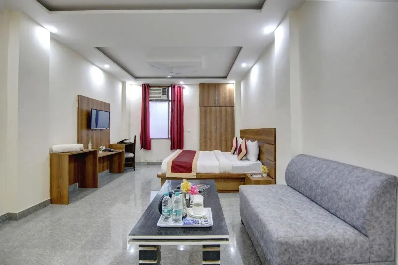 Hotel Premier Noida 135 Hotel Premier Noida 135