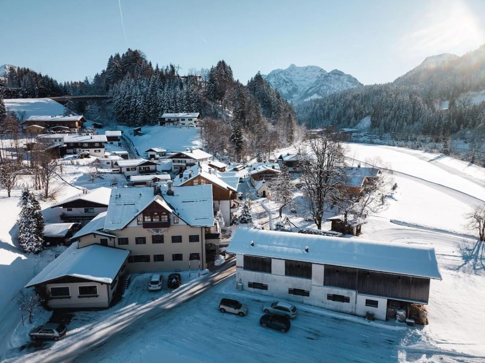 Property building in Zimmer & Ferienwohnungen Dandler