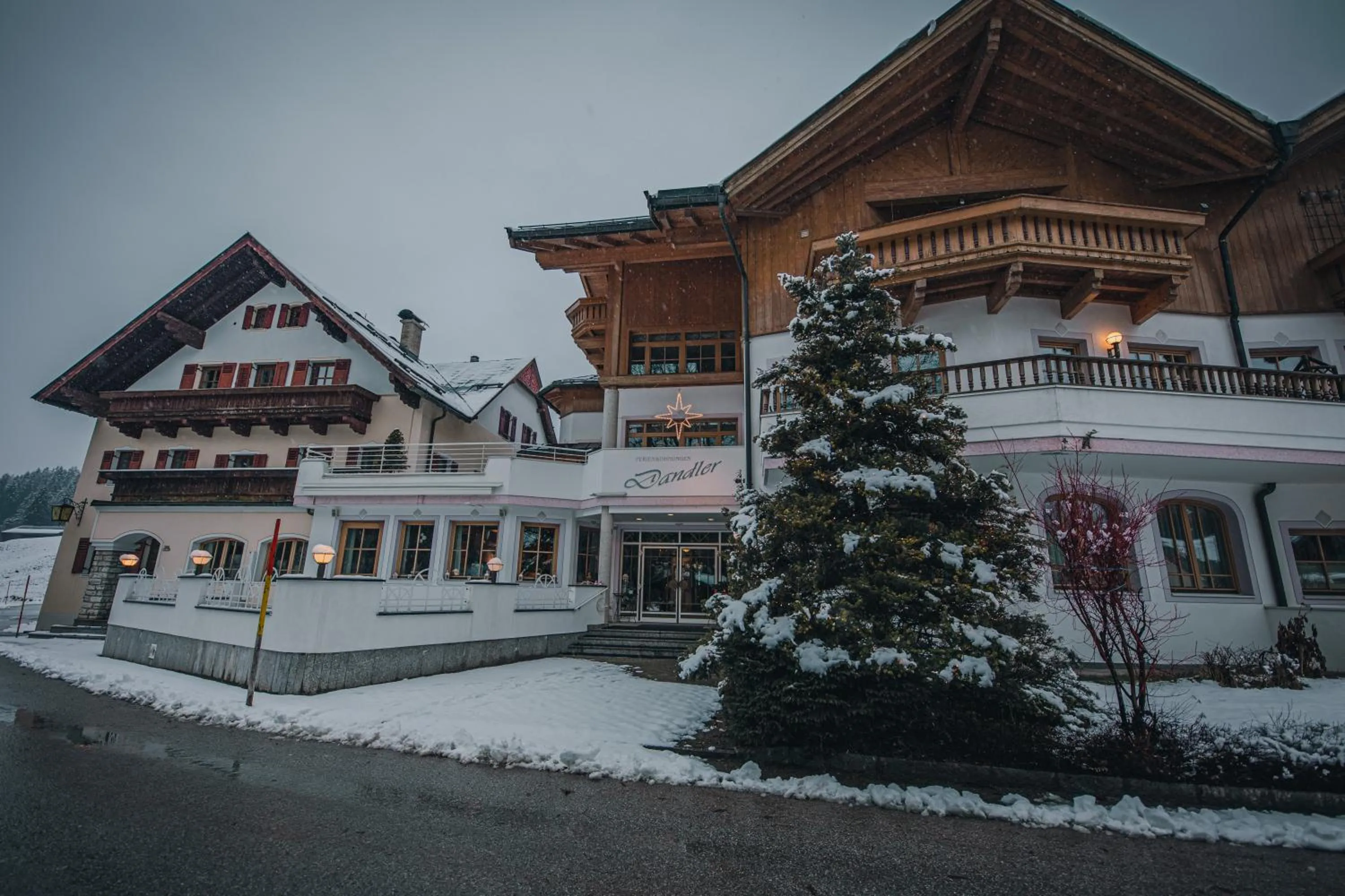 Property building in Zimmer & Ferienwohnungen Dandler