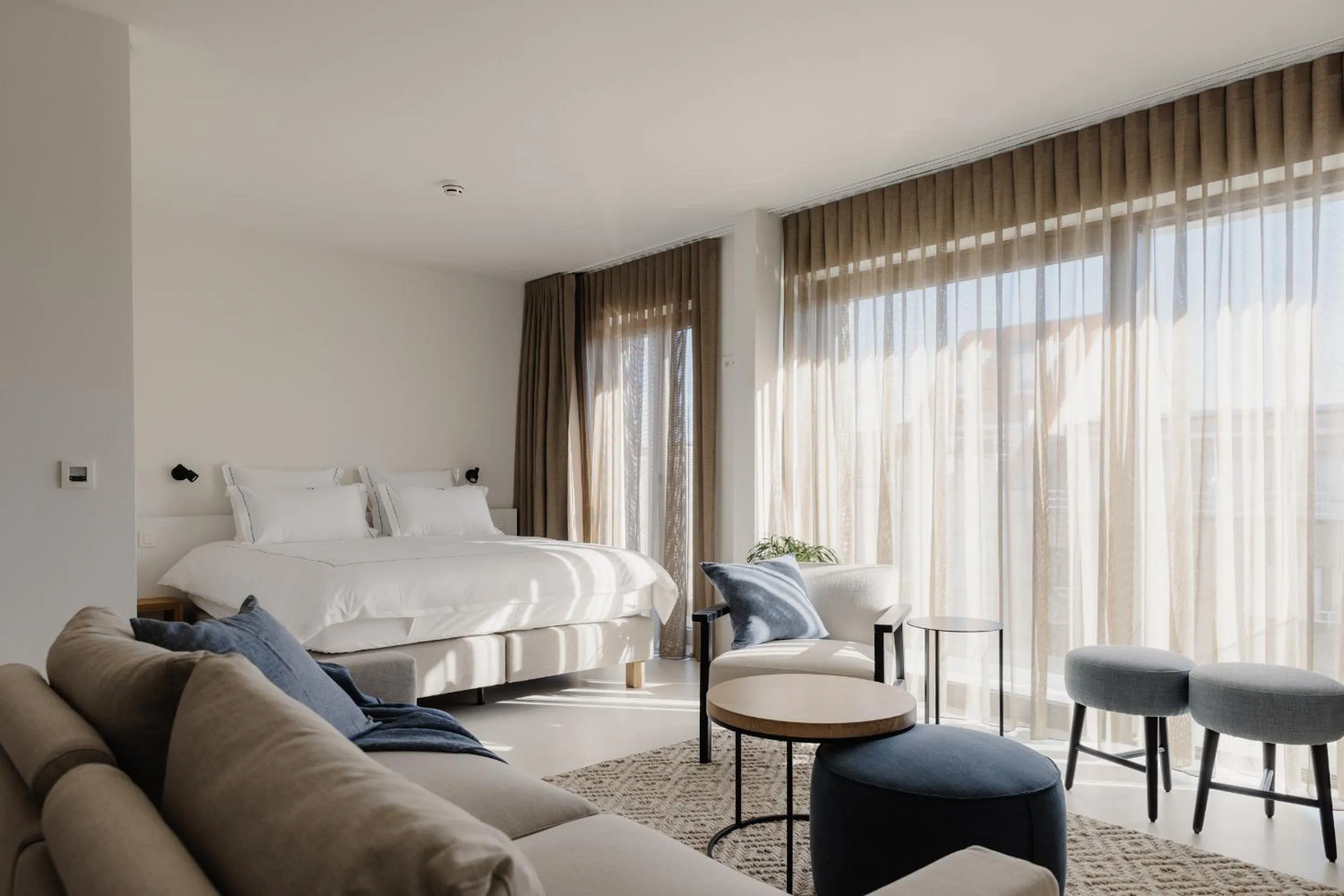 One-Bedroom Apartment in Portwin luxury stays