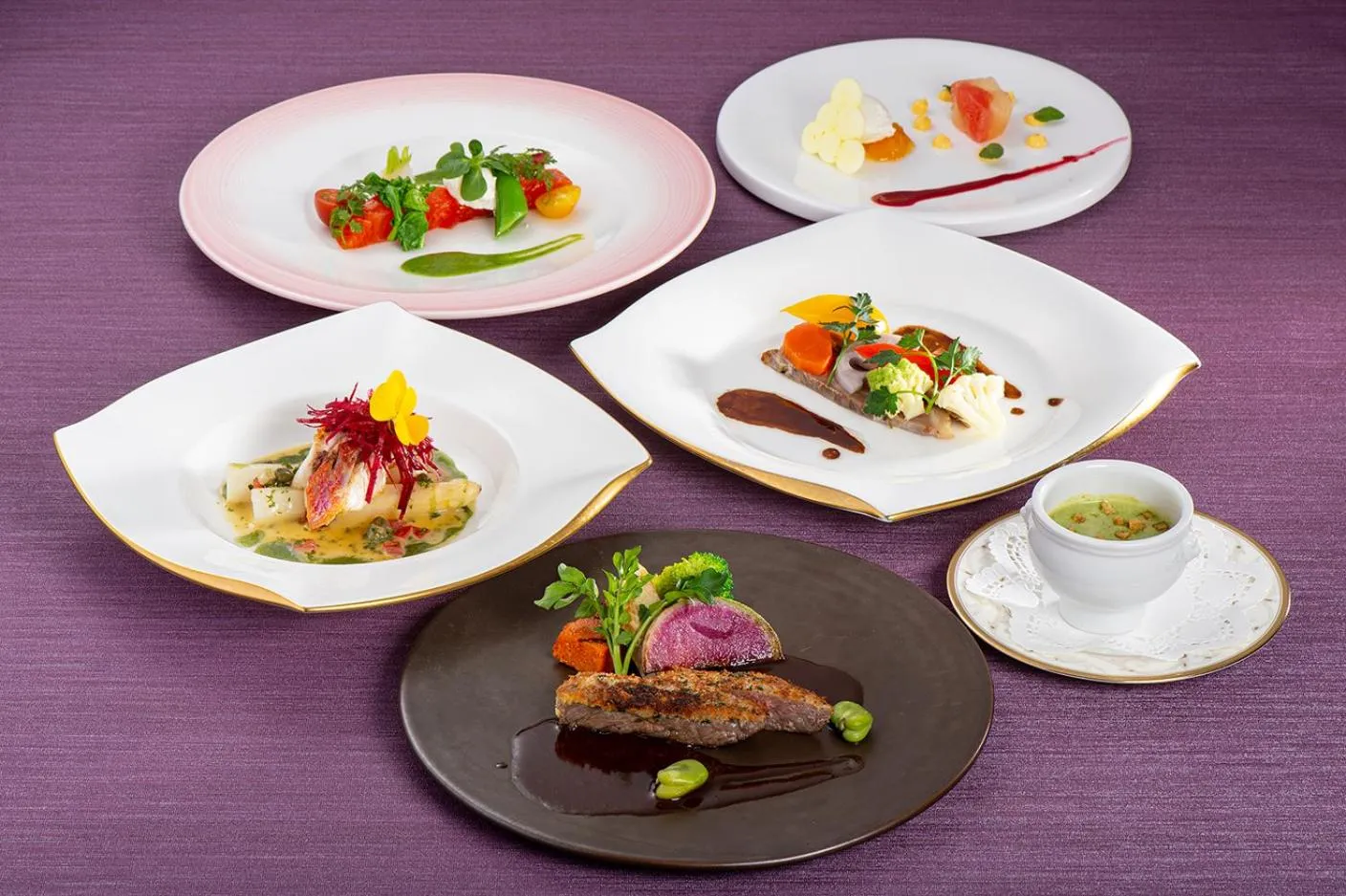 Restaurant/places to eat in Hotel Micuras