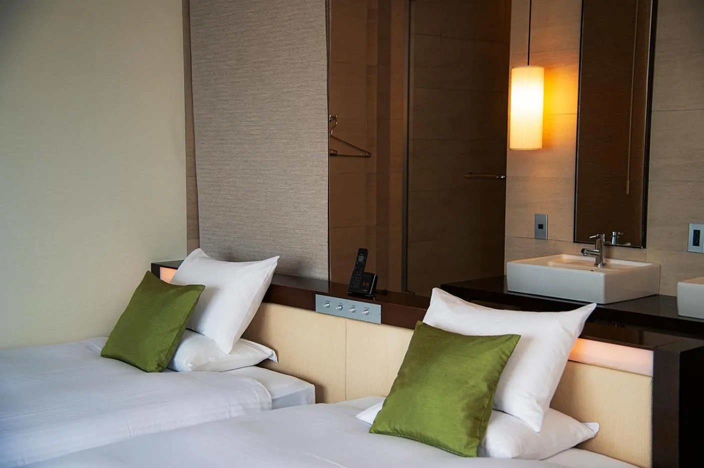 Bed, Seating Area in Hotel Micuras