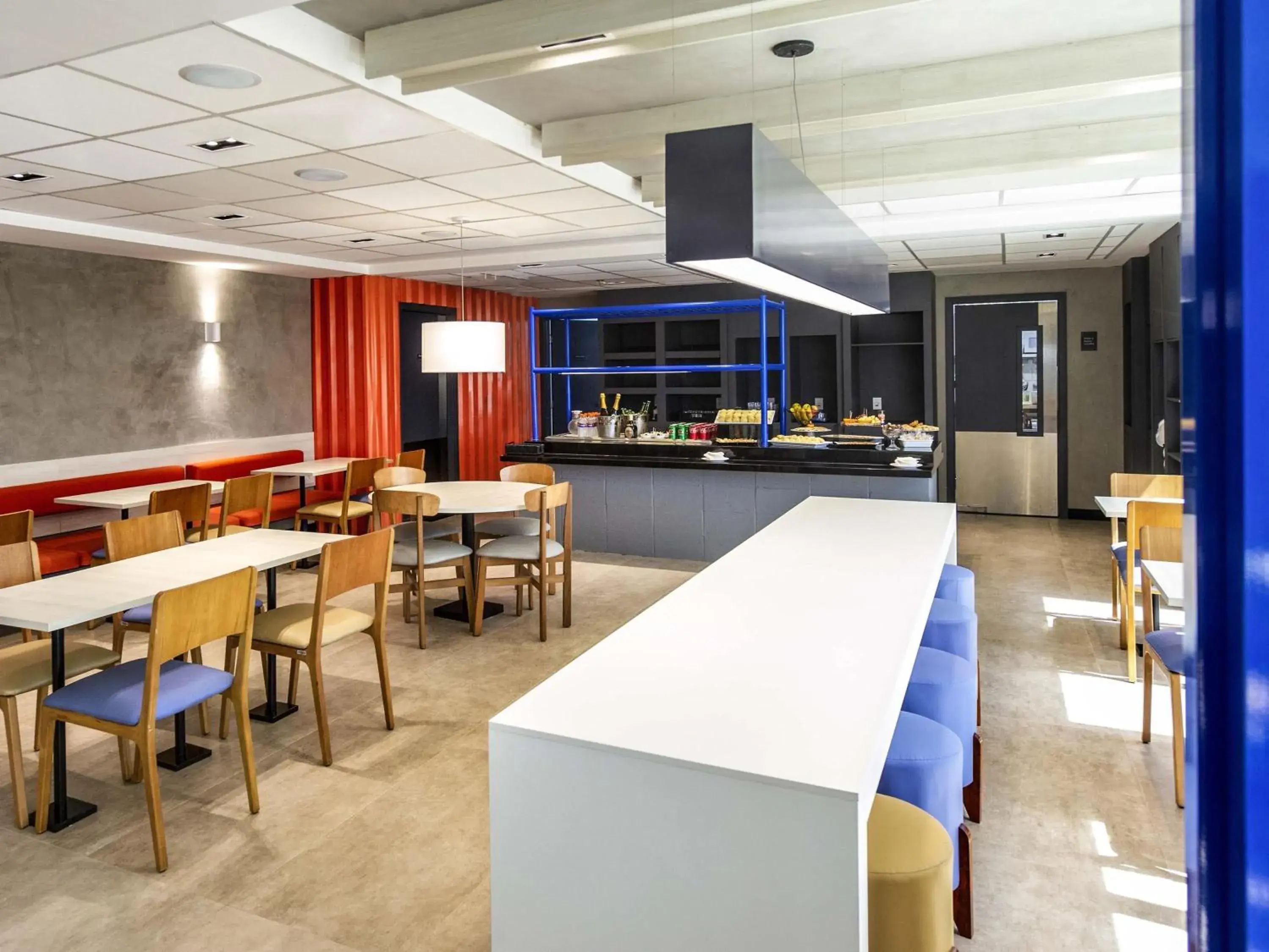 Restaurant/places to eat in ibis budget Recife Jaboatão Restaurant/places to eat in ibis budget Recife Jaboatão