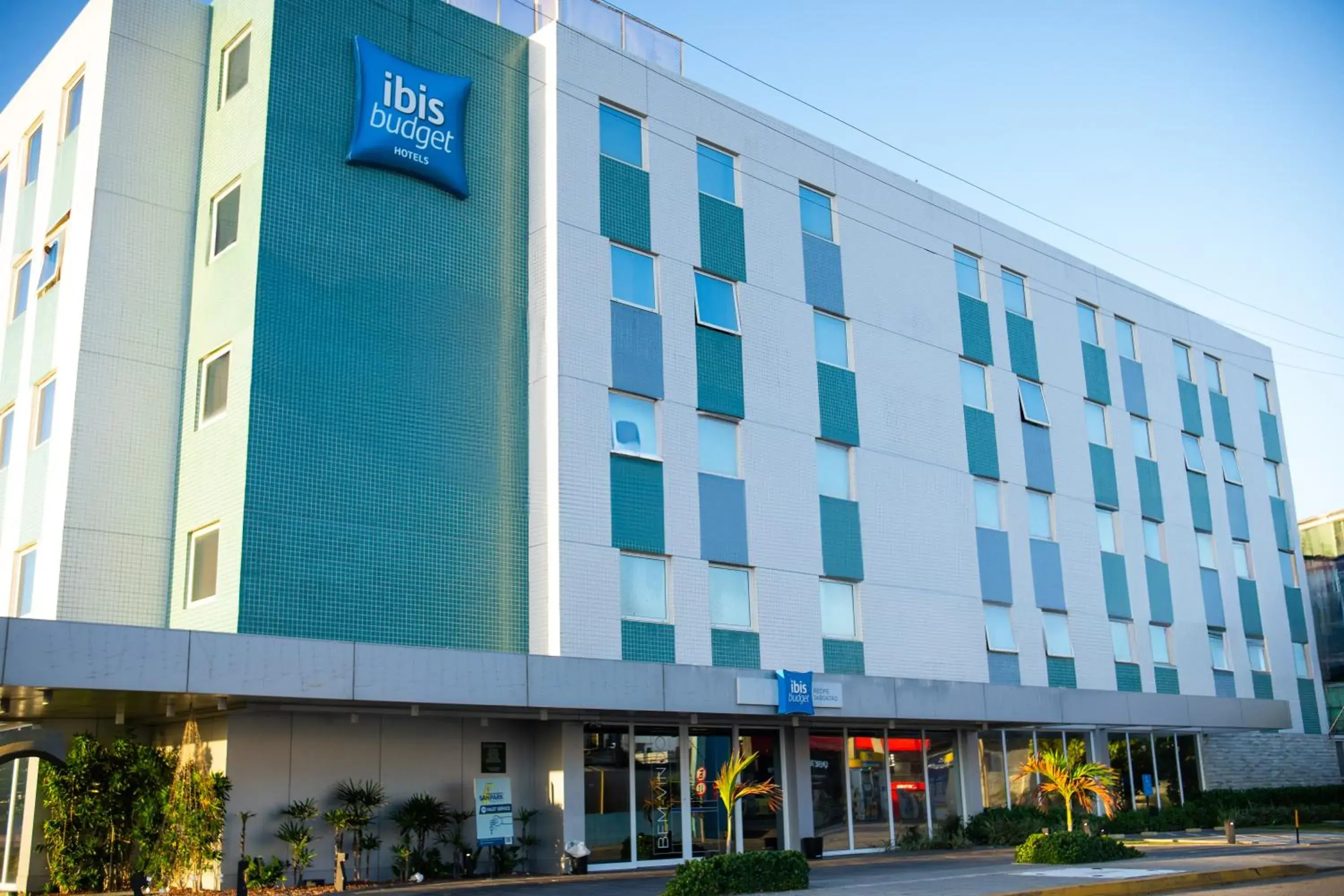 Property building in ibis budget Recife Jaboatão Property building in ibis budget Recife Jaboatão