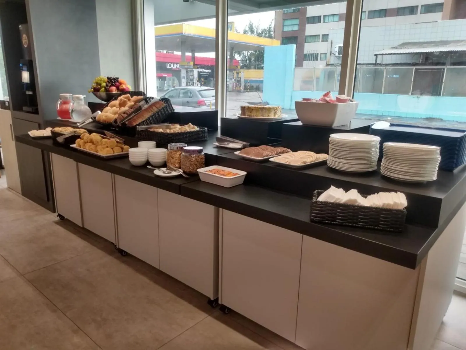 Breakfast in ibis budget Recife Jaboatão