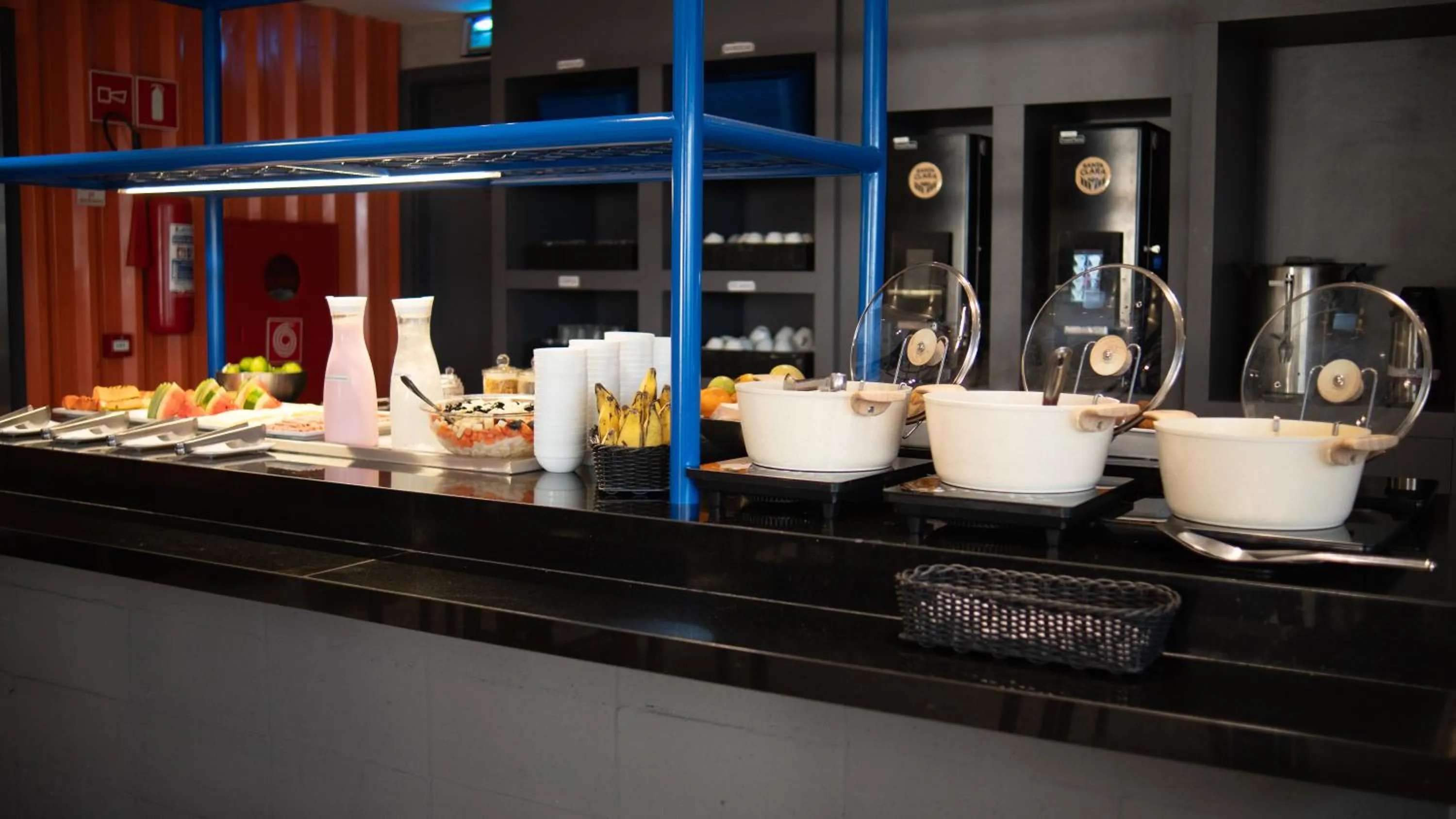 Breakfast in ibis budget Recife Jaboatão