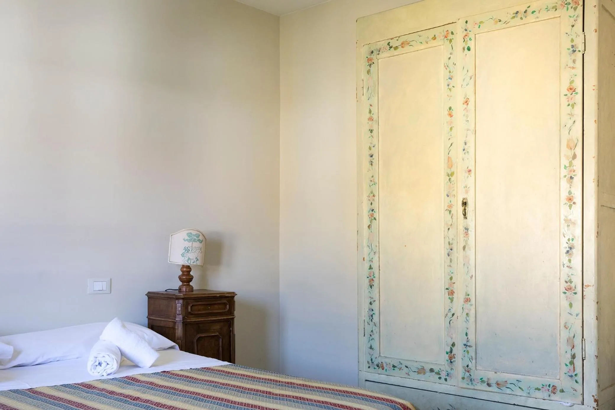 Bedroom, Bed in Al Tuscany Flat