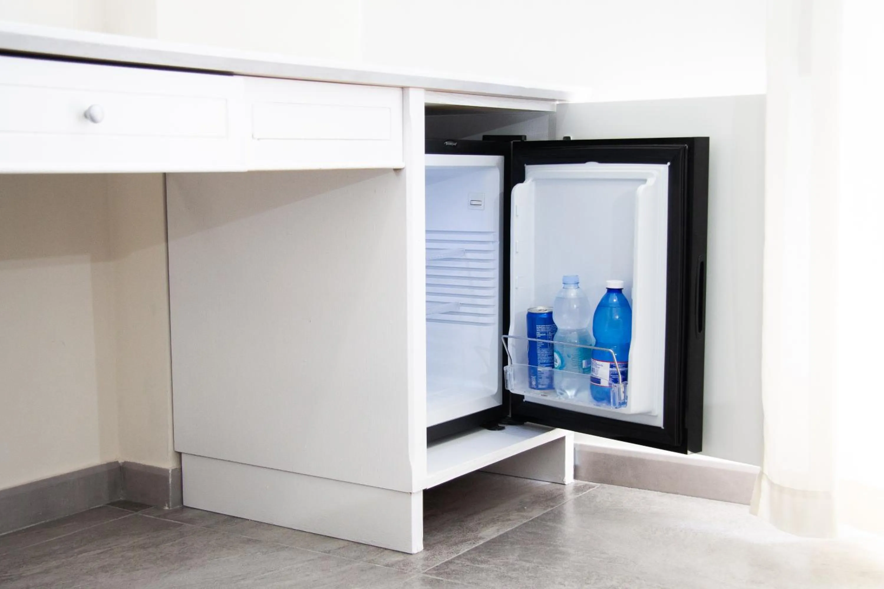 wardrobe in Pisacane Family