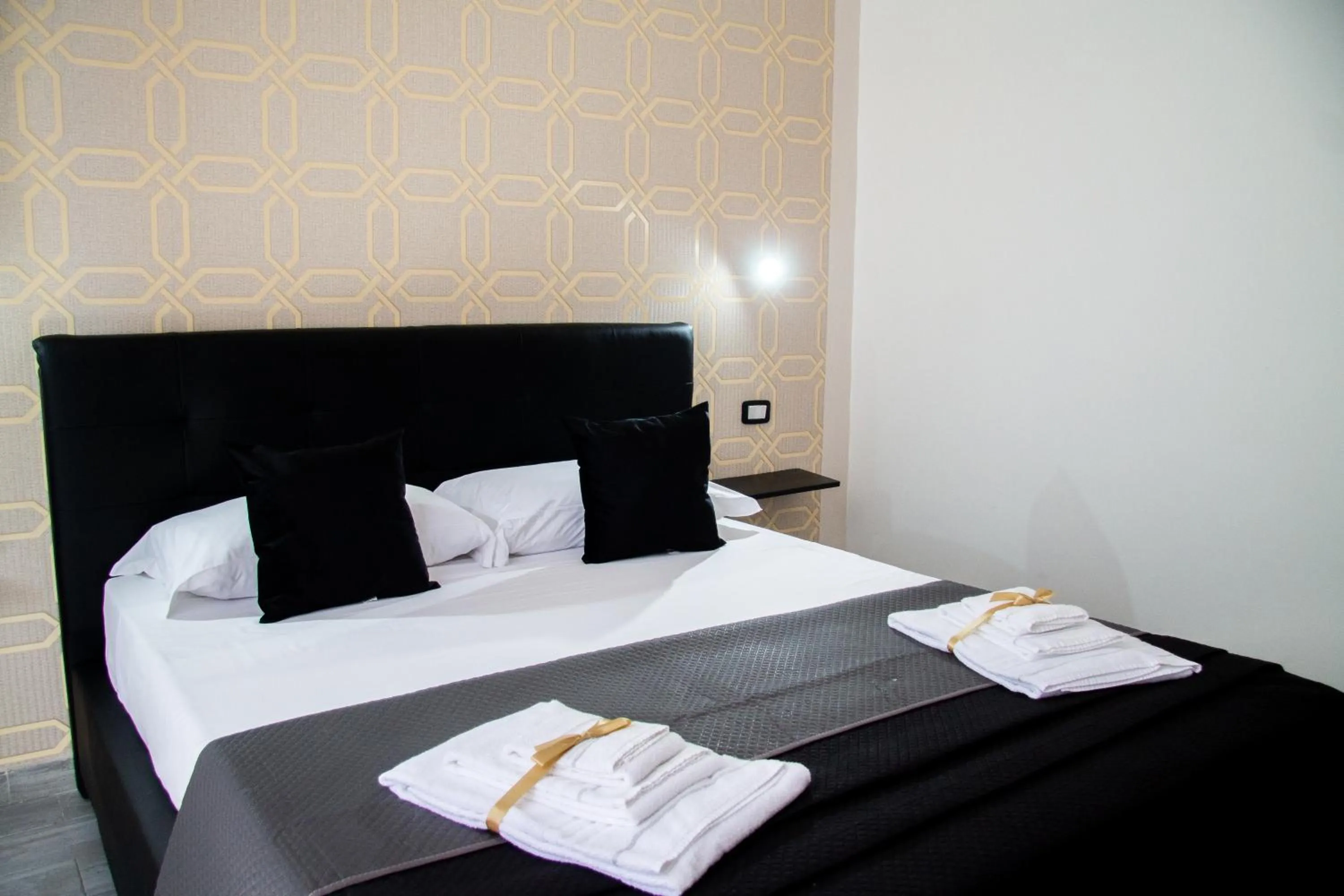 Bed in Pisacane Family