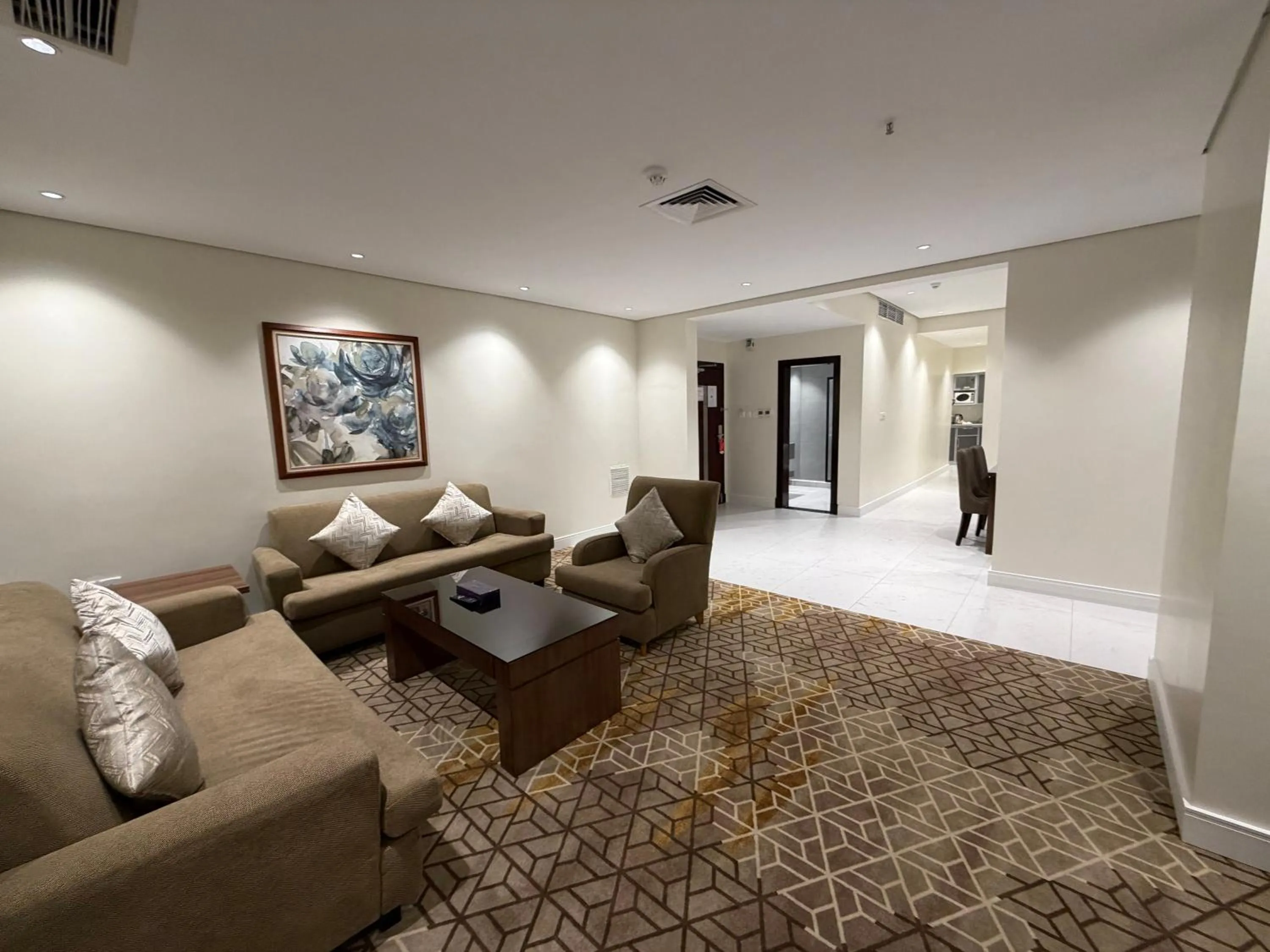 Living room in Quiet Dreams - Serviced Apartments King abdul Aziz Street Branch