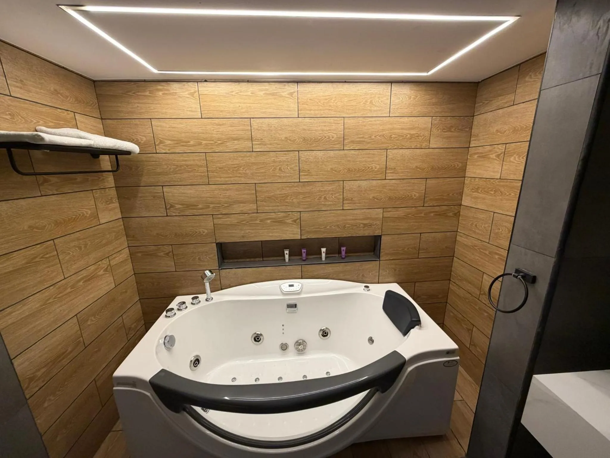 Quiet Dreams - Serviced Apartments King abdul Aziz Street Branch