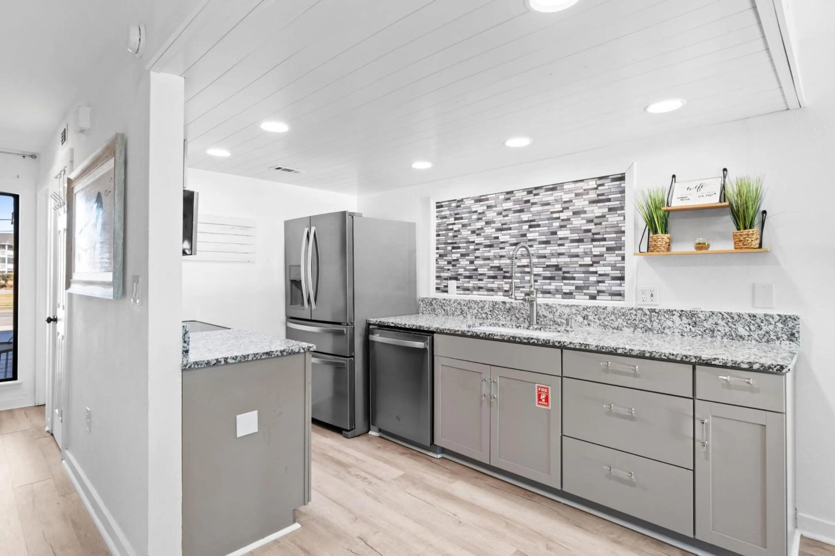 Kitchen or kitchenette in Beach House - Summer Reign by Panhandle Getaways