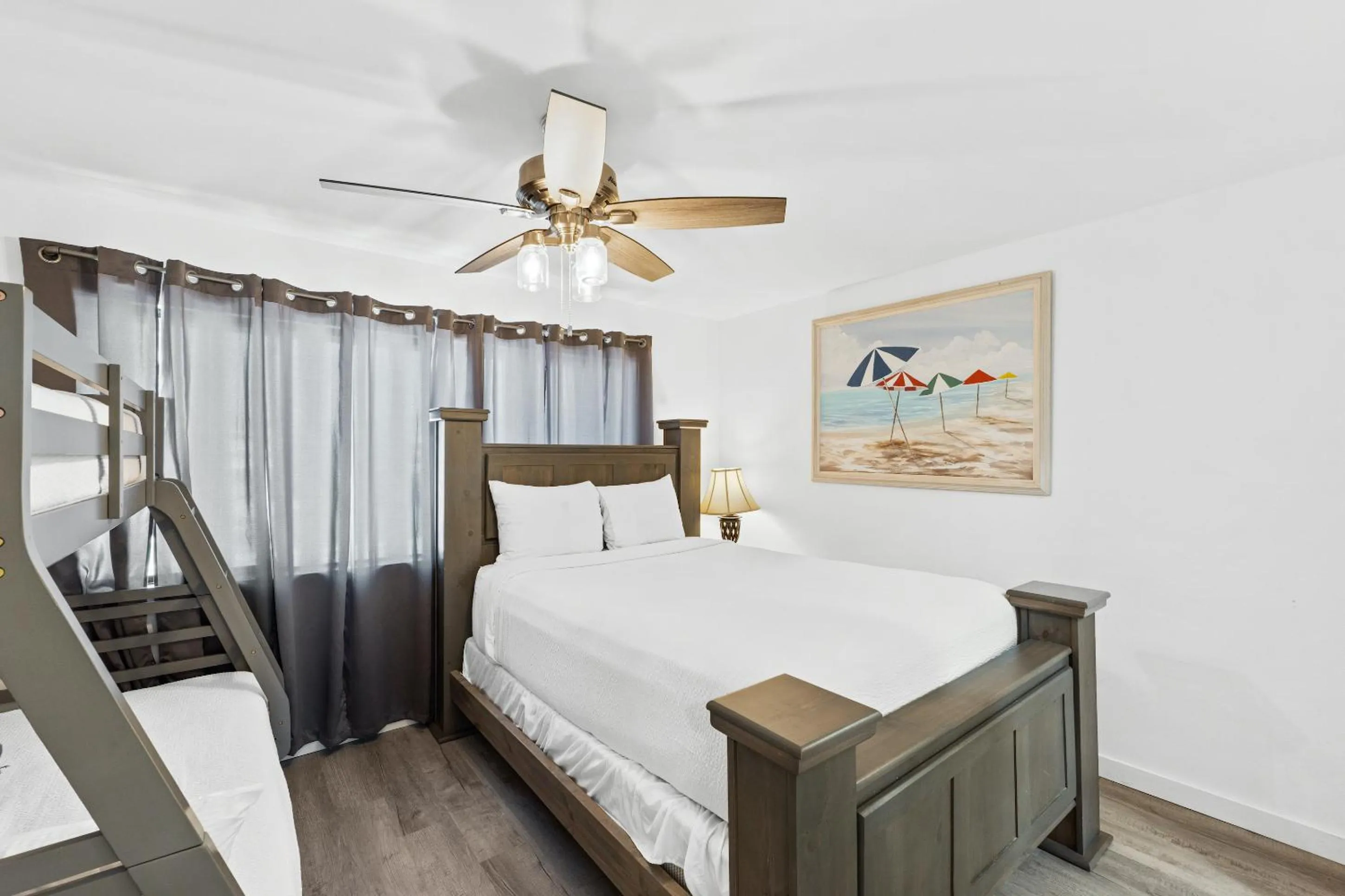 Bed in Beach House - Summer Reign by Panhandle Getaways