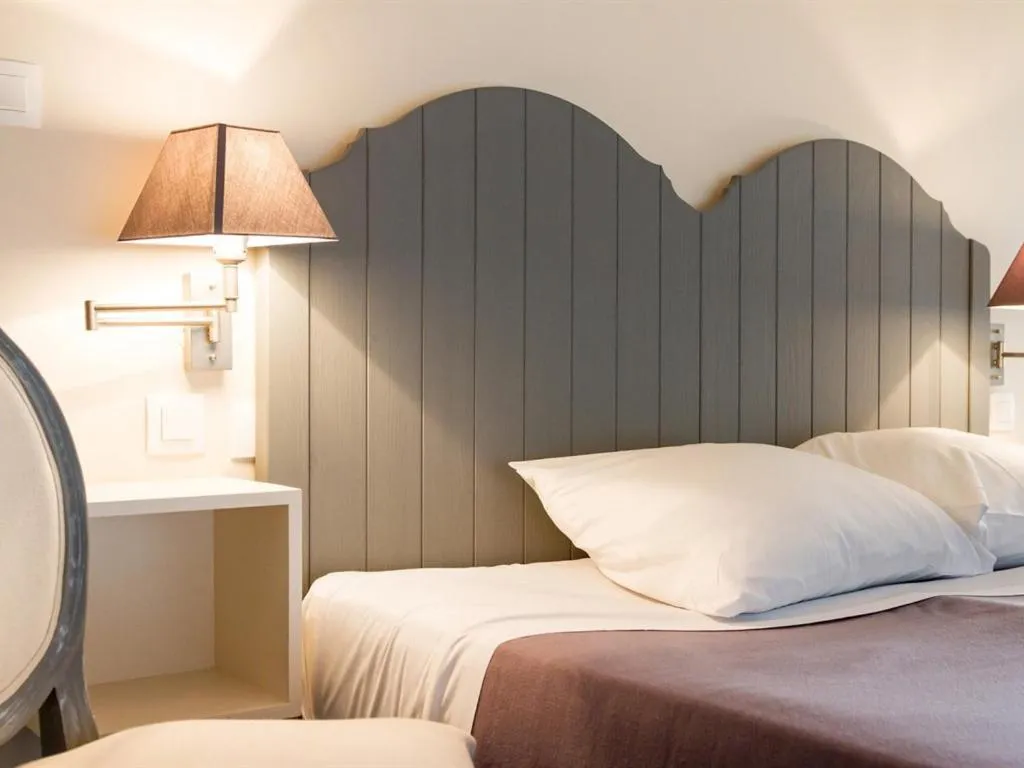 Bedroom, Bed in Villa Tracy