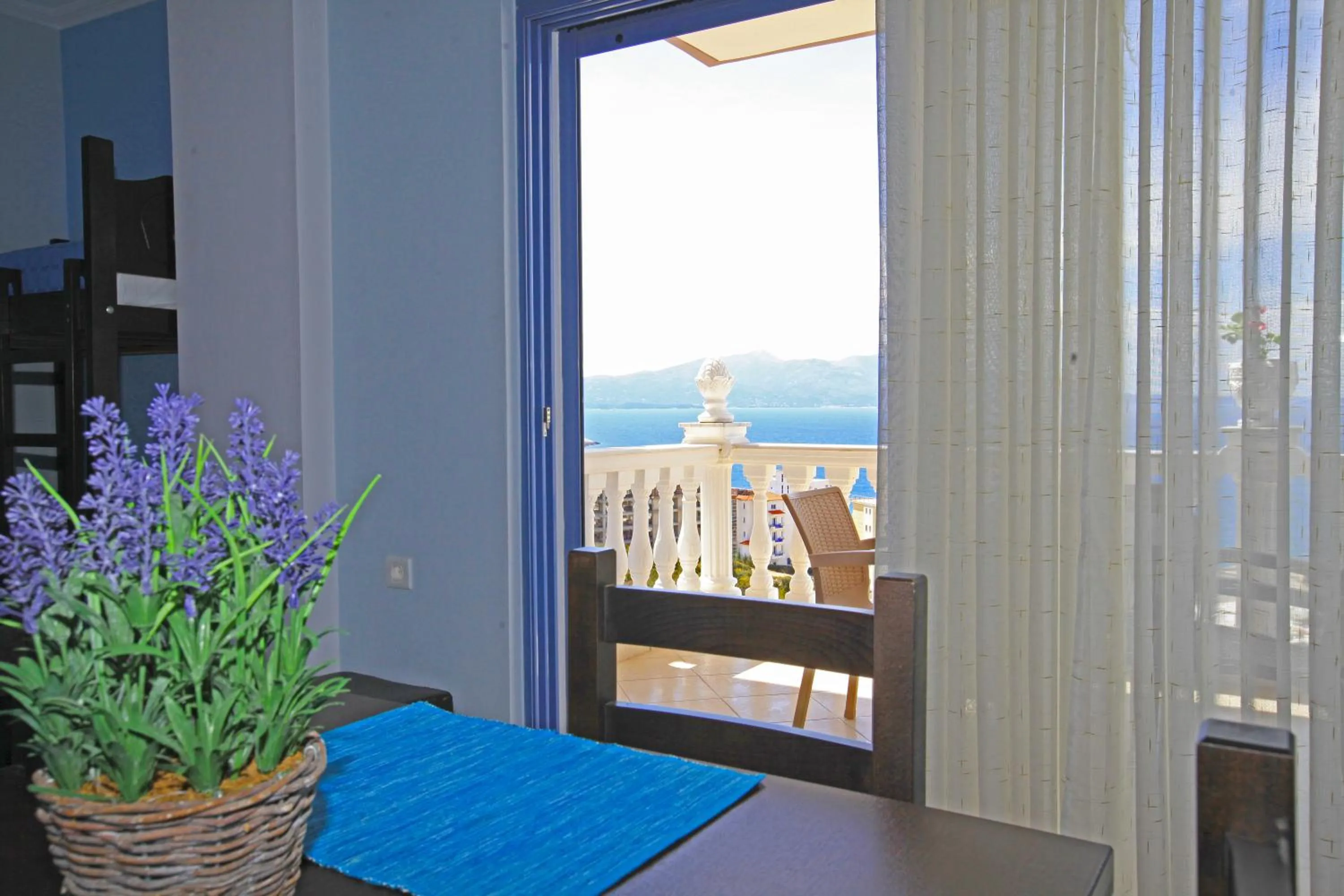 Balcony/Terrace in Keos Hotel