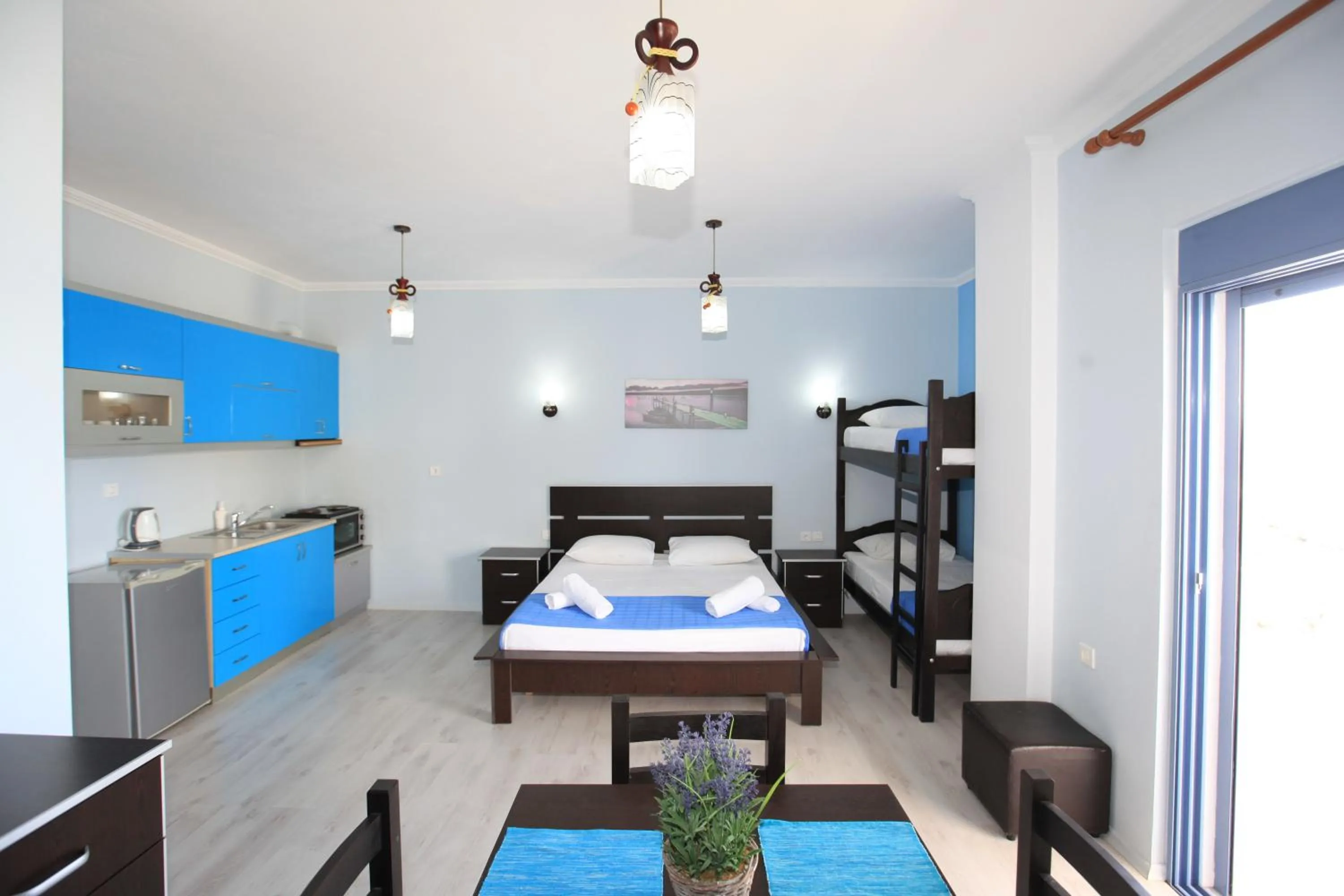 Photo of the whole room, Bed in Keos Hotel