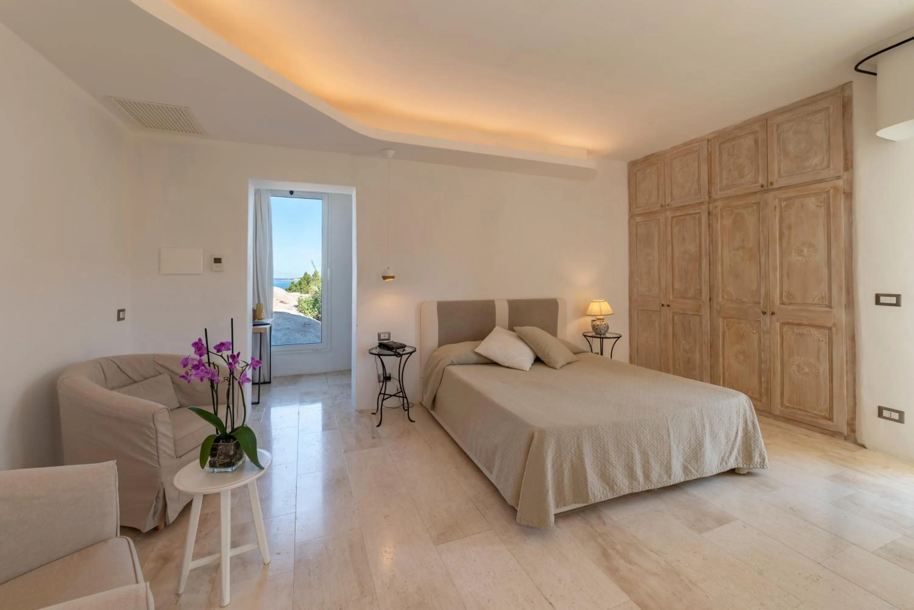 Bedroom, Bed in Hotel Grand Relais Dei Nuraghi