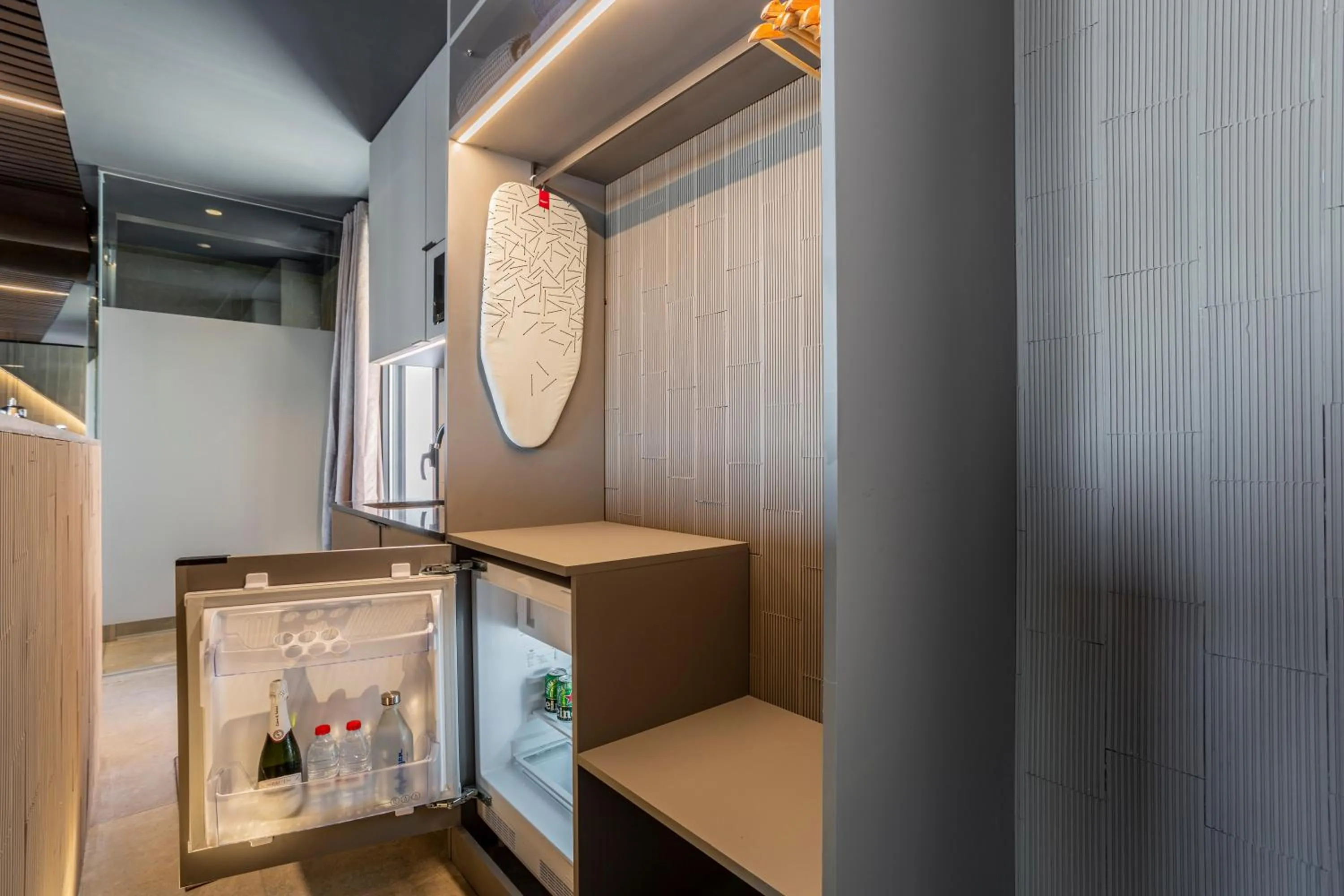 oven in Apartaestudios Evolution Luxury